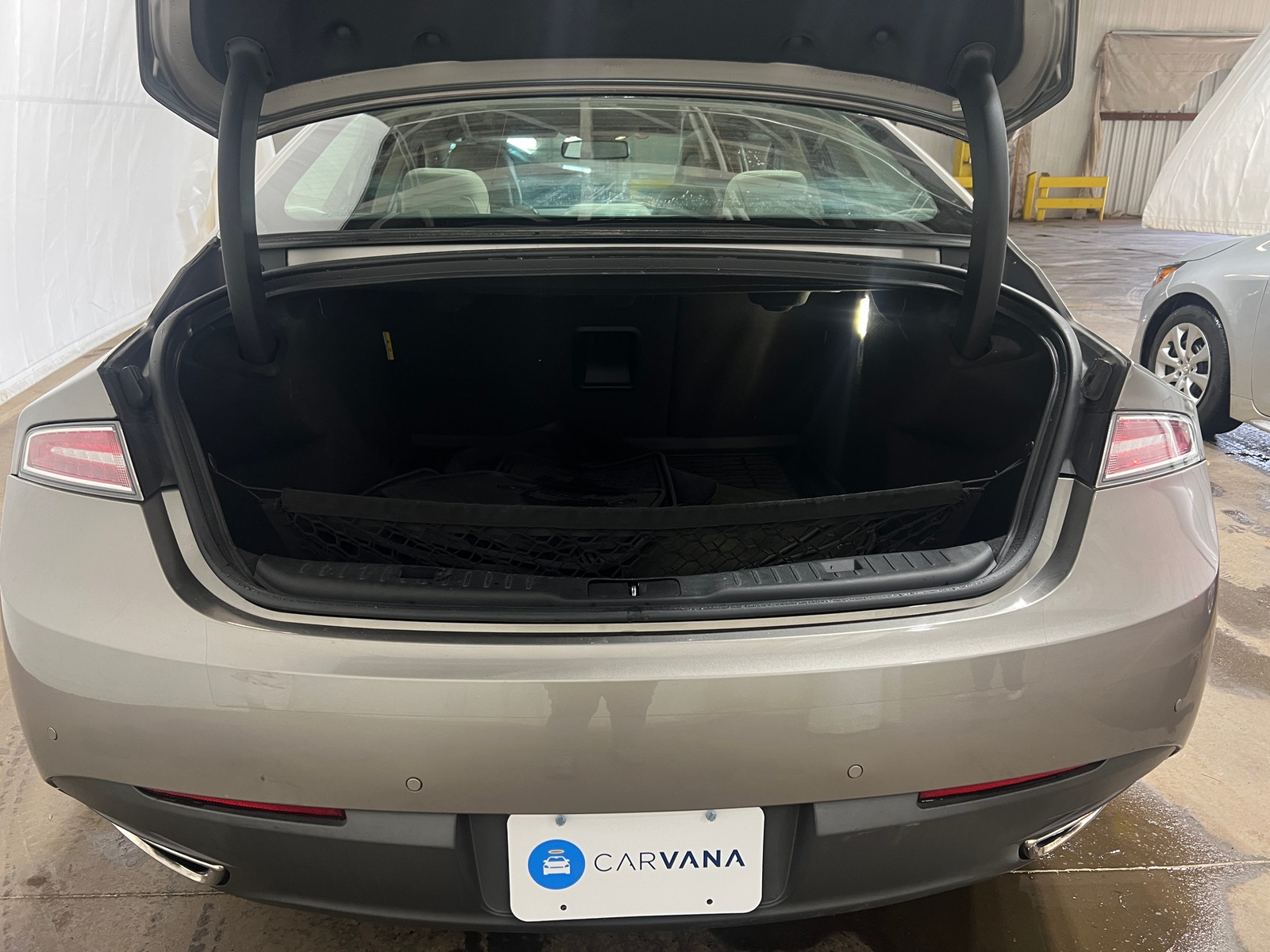 Thumbnail: 2016 Lincoln MKZ - 6