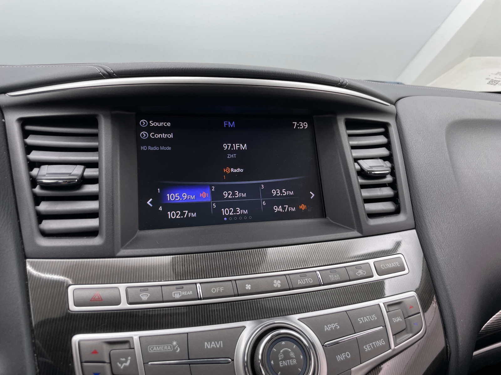 Thumbnail: 2019 INFINITI QX60 - 3