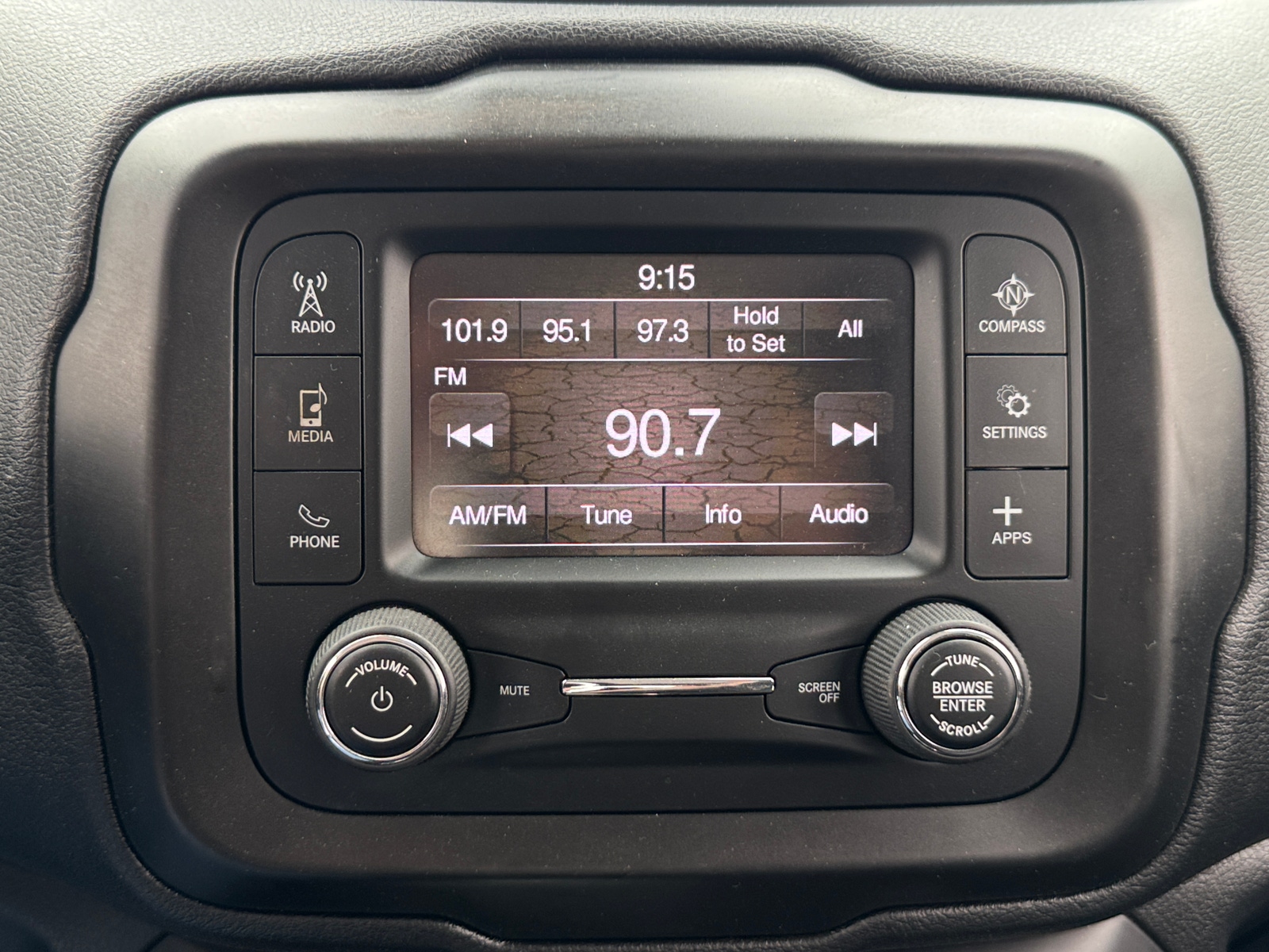 Thumbnail: 2020 Jeep Renegade - 4