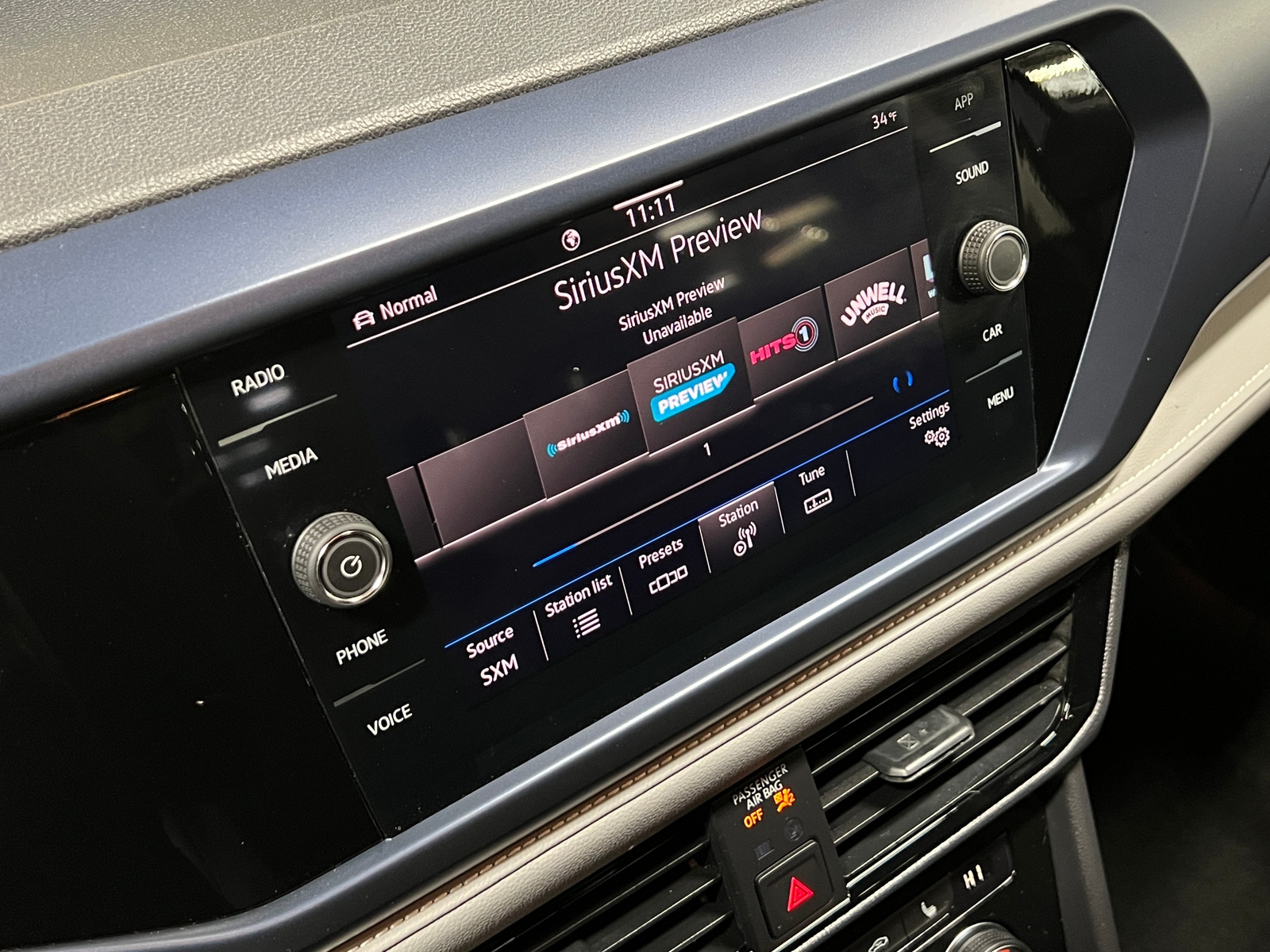 Thumbnail: 2024 Volkswagen Taos - 3