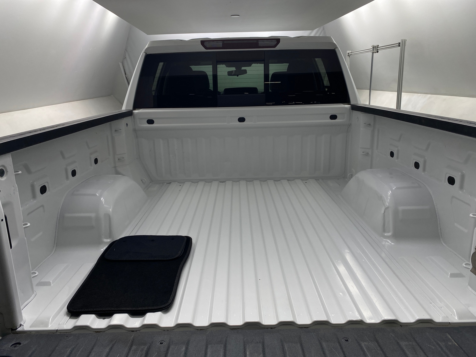 Thumbnail: 2021 Chevrolet Silverado 1500 - 7