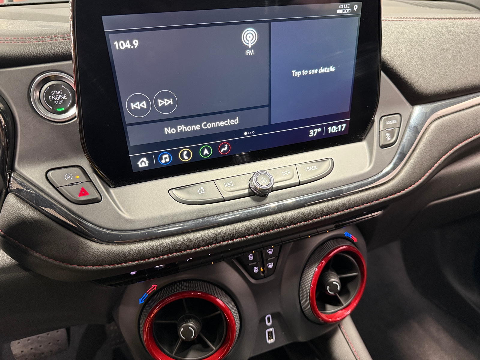 Thumbnail: 2025 Chevrolet Blazer - 3