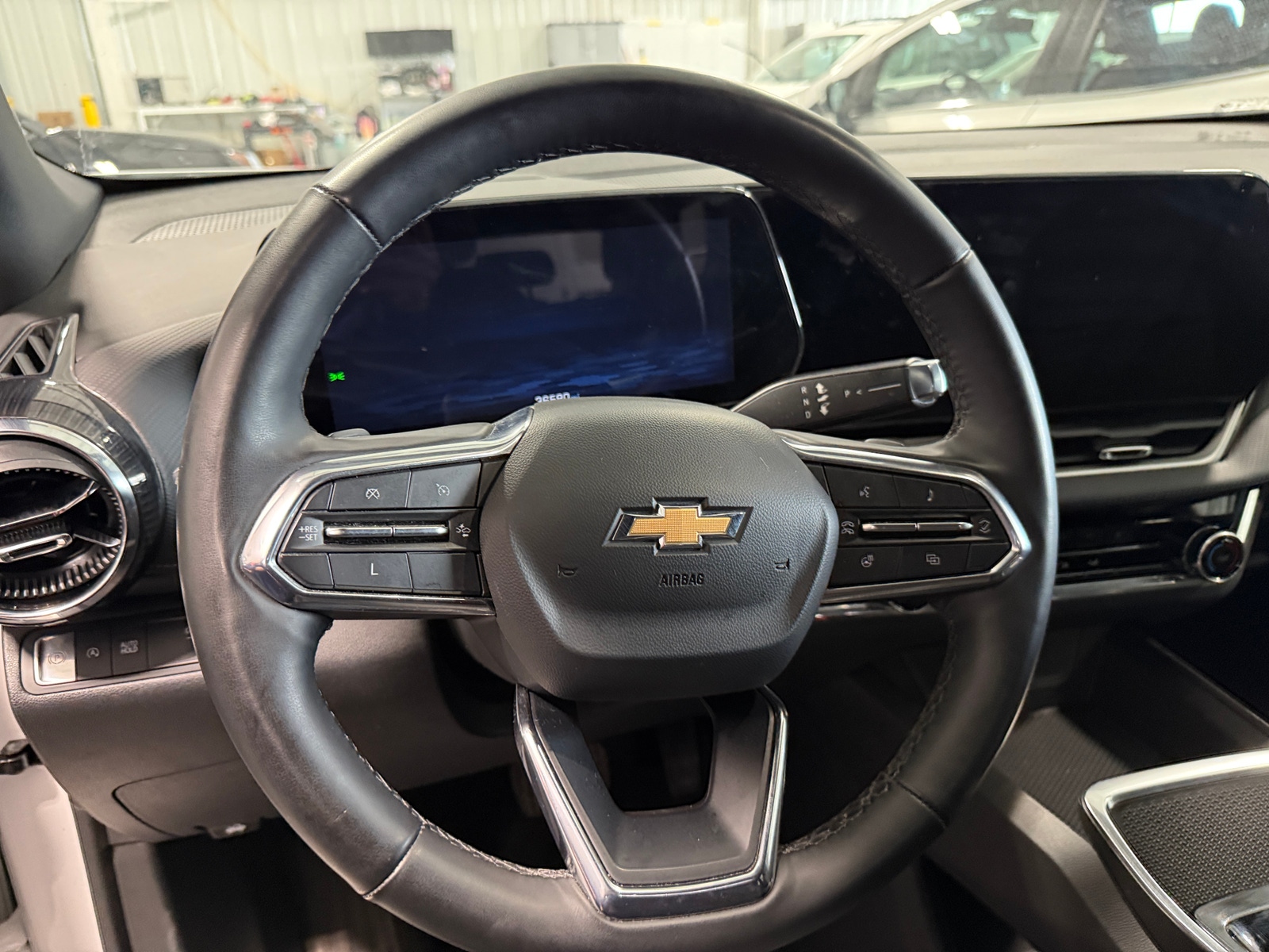 Thumbnail: 2025 Chevrolet Equinox - 5