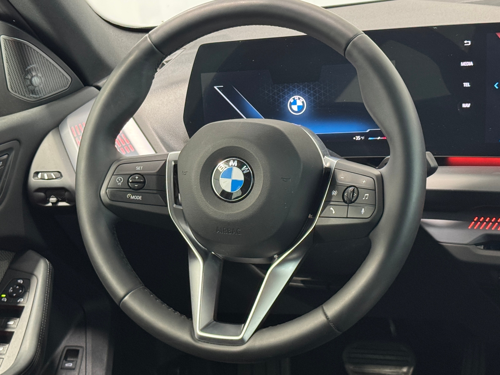 Thumbnail: 2025 BMW 2 Series - 4