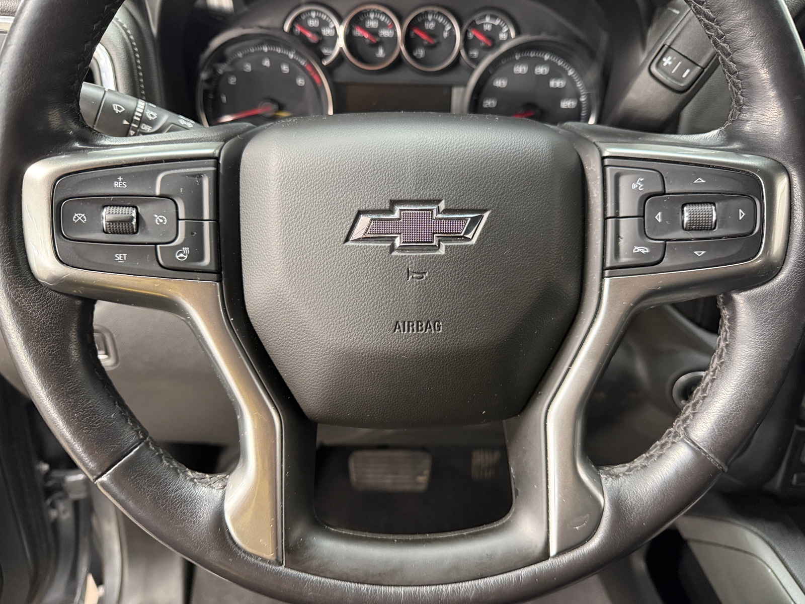 Thumbnail: 2021 Chevrolet Silverado 1500 - 5