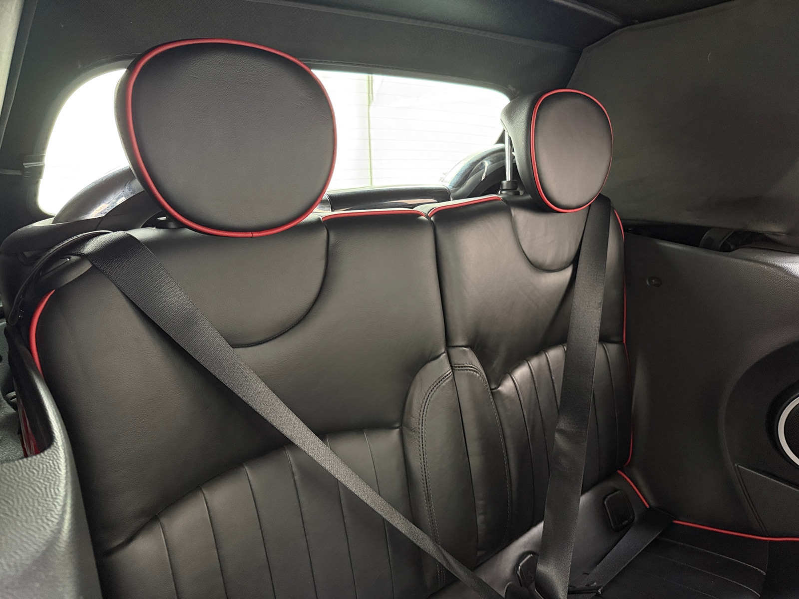 Thumbnail: 2015 MINI Cooper Convertible - 5