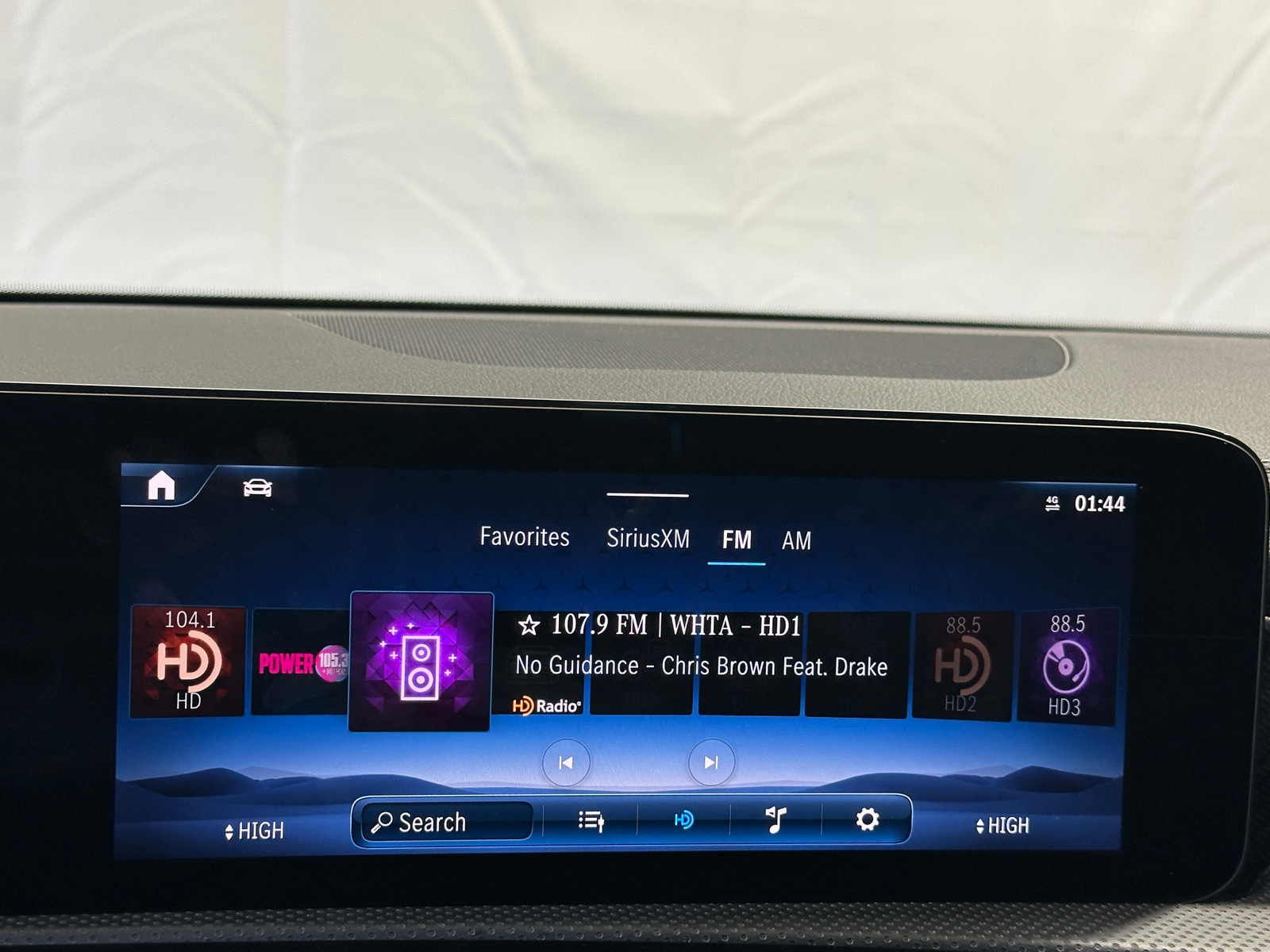 Thumbnail: 2025 Mercedes-Benz CLA - 3