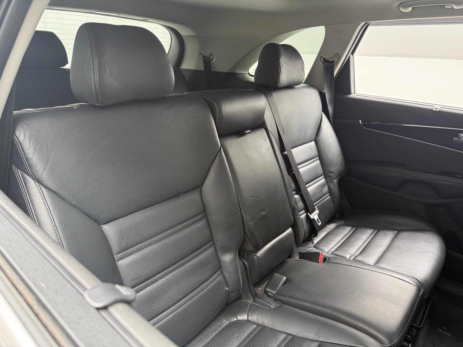 Thumbnail: 2018 Kia Sorento - 5