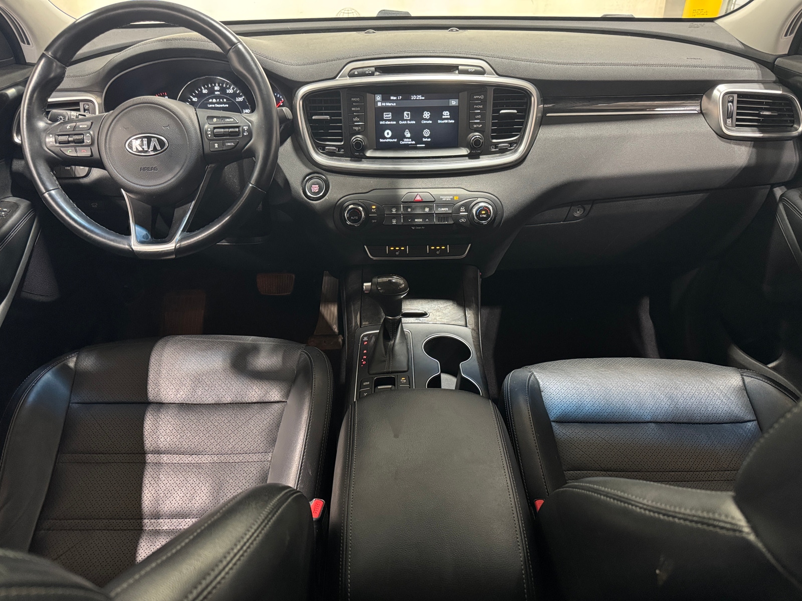 Thumbnail: 2018 Kia Sorento - 2