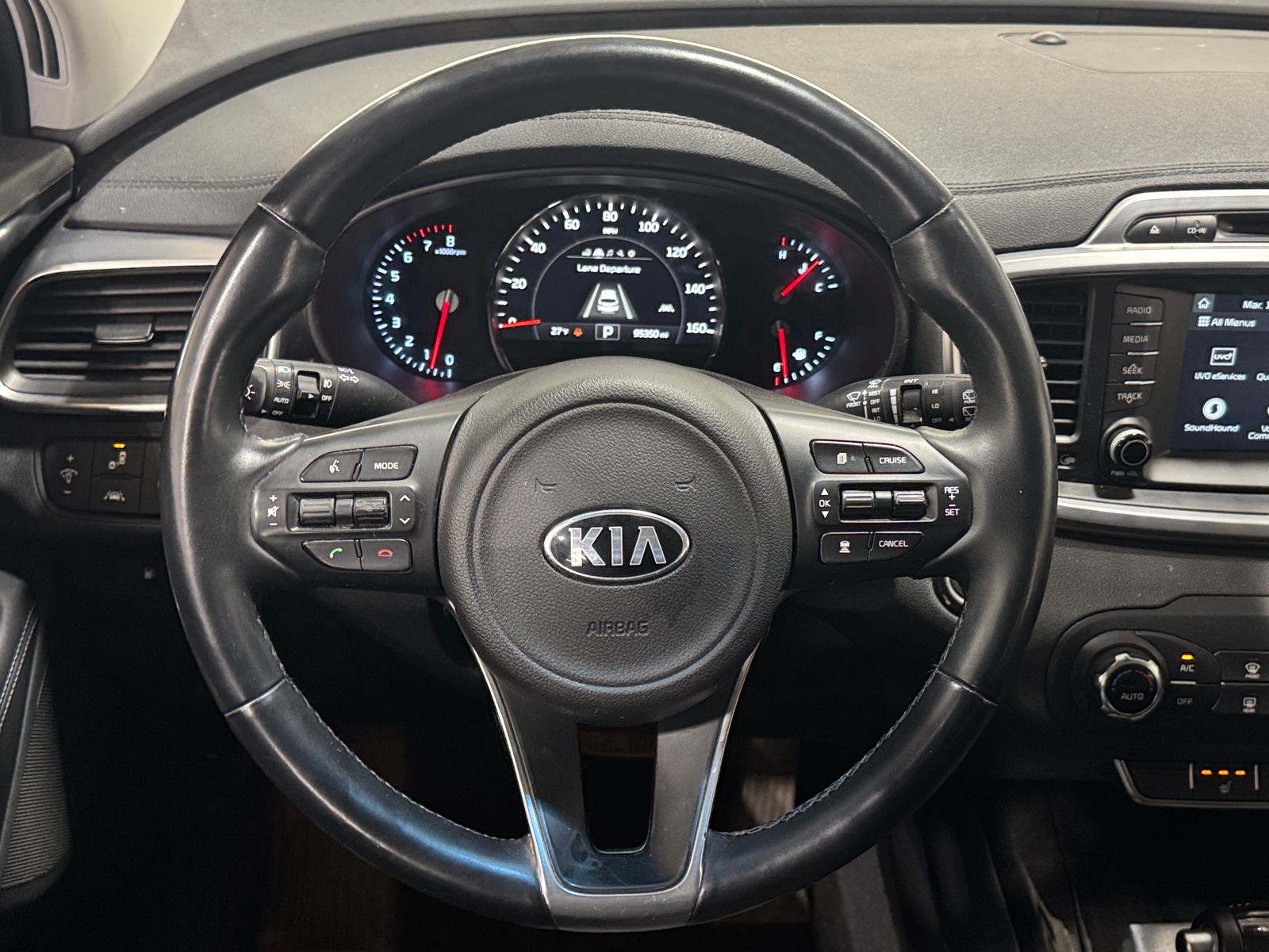 Thumbnail: 2018 Kia Sorento - 4