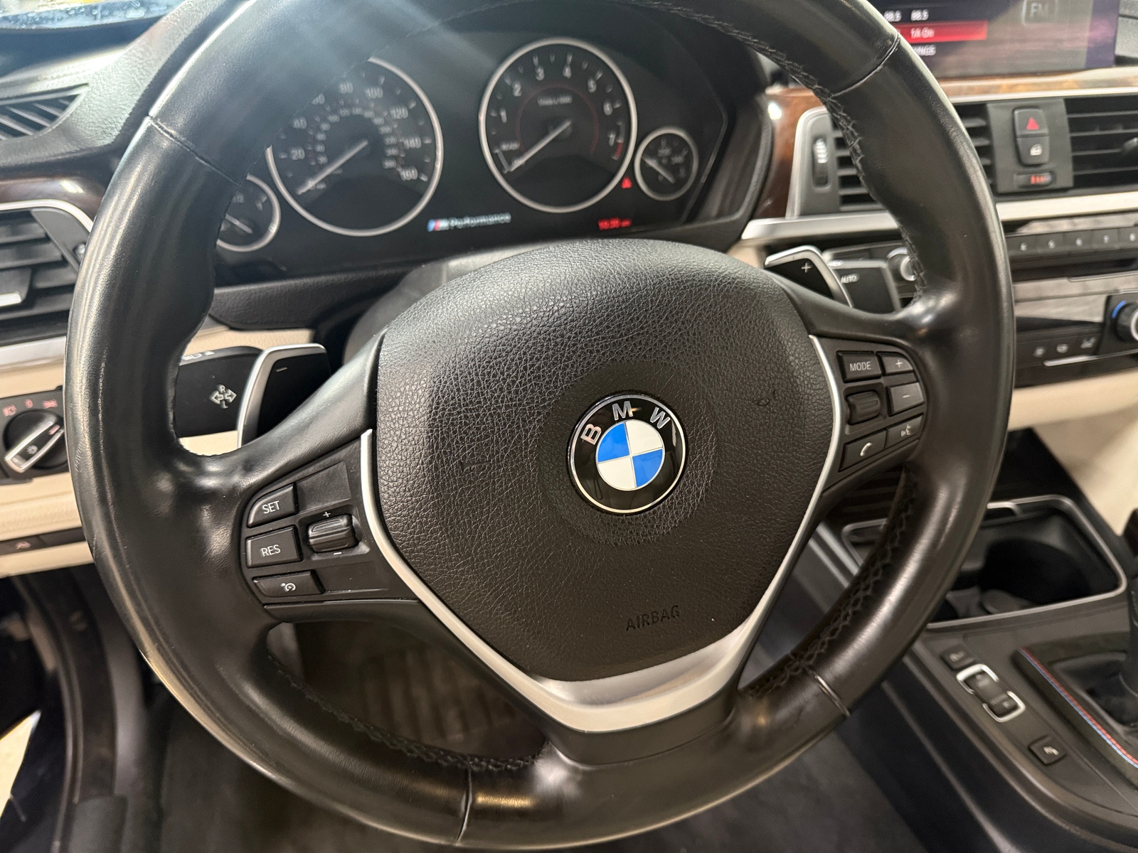 Thumbnail: 2018 BMW 4 Series - 4