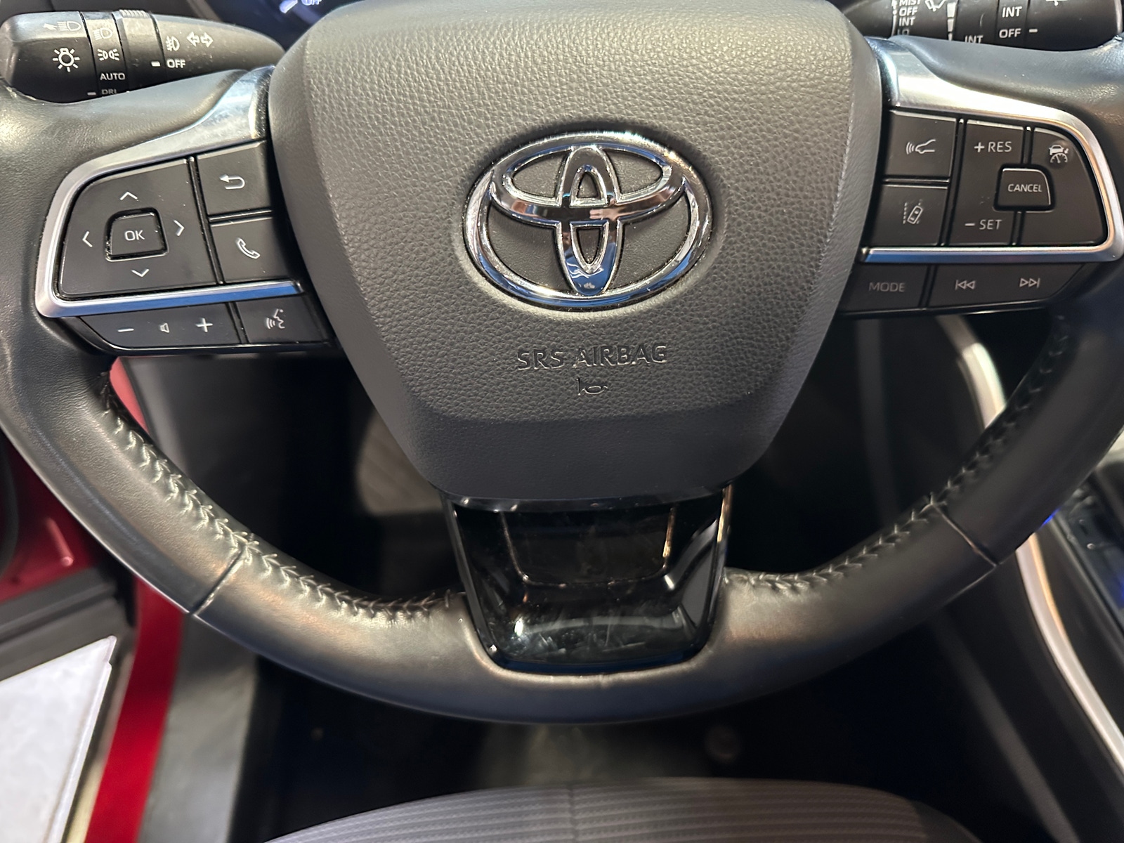 Thumbnail: 2021 Toyota Highlander - 5