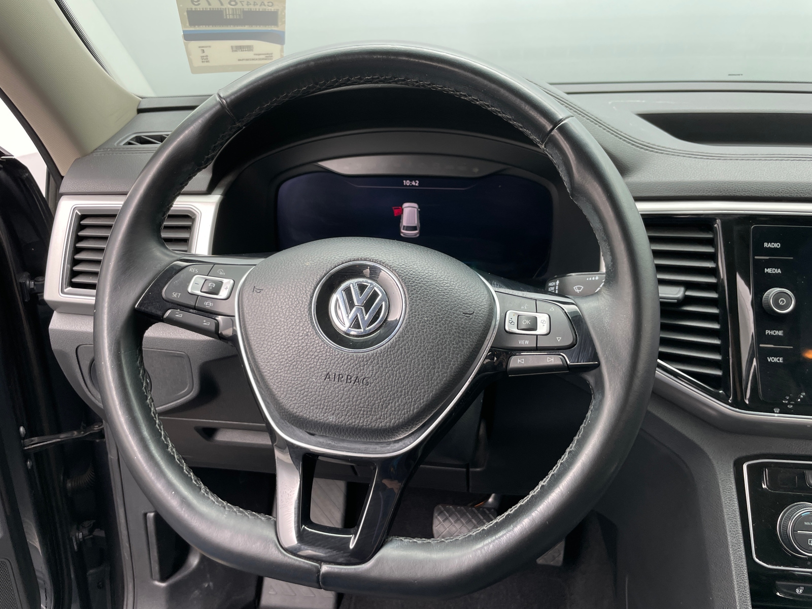 Thumbnail: 2019 Volkswagen Atlas - 4