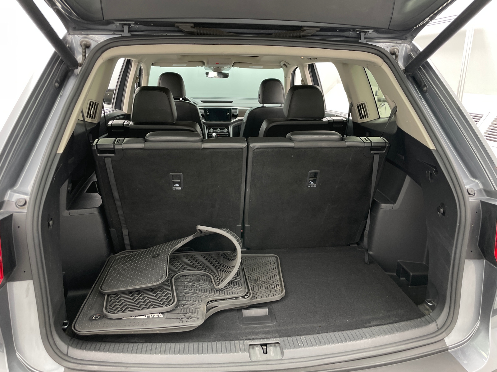 Thumbnail: 2019 Volkswagen Atlas - 6