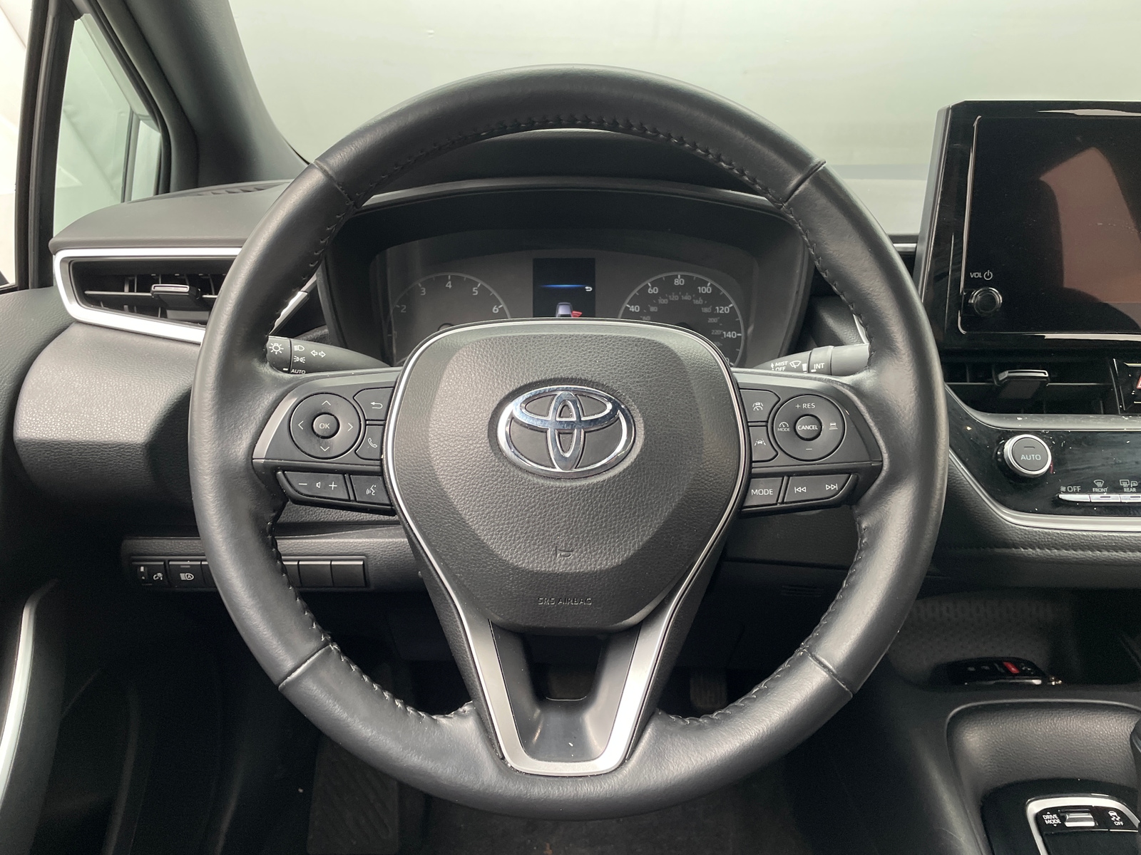 Thumbnail: 2023 Toyota Corolla - 5