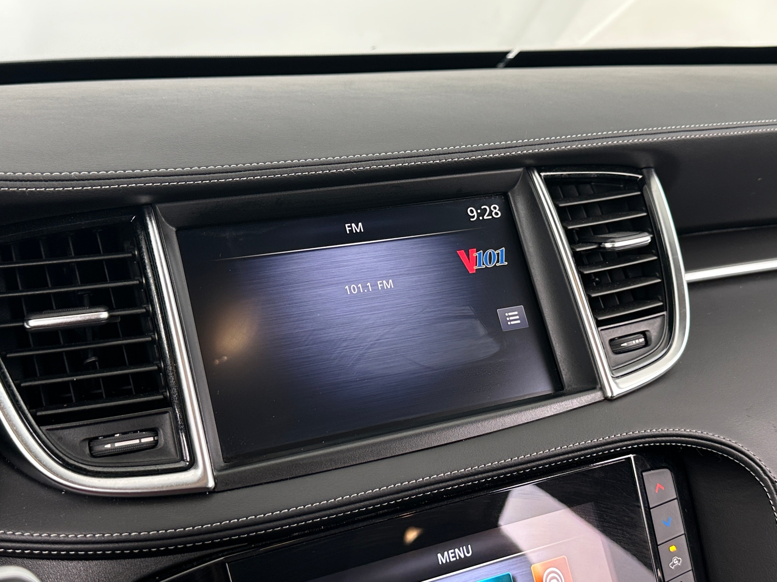 Thumbnail: 2025 INFINITI QX50 - 3