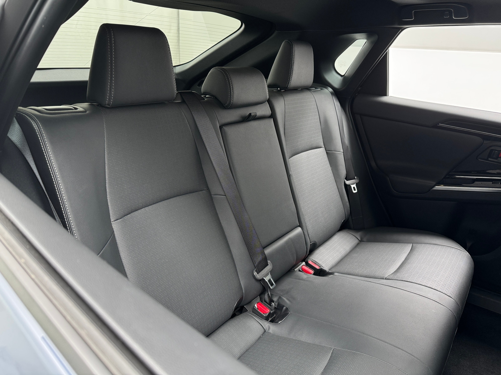 Thumbnail: 2023 Subaru Solterra - 5