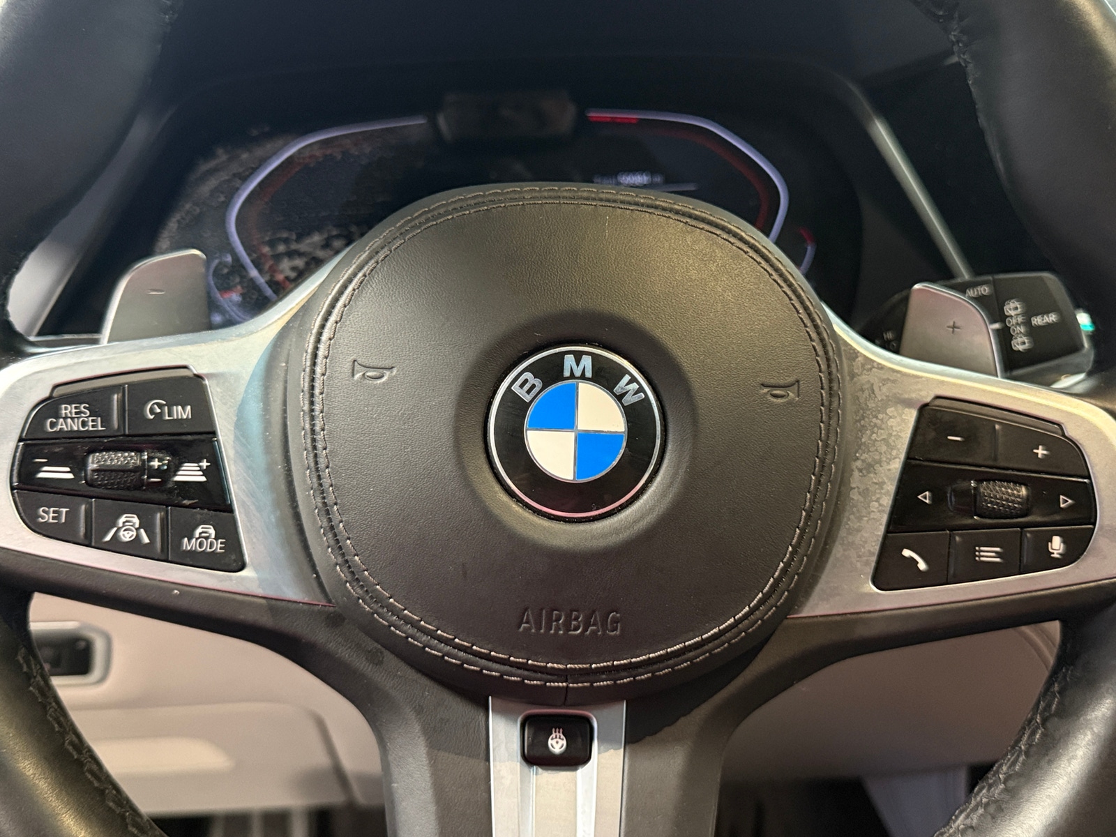Thumbnail: 2019 BMW X7 - 4
