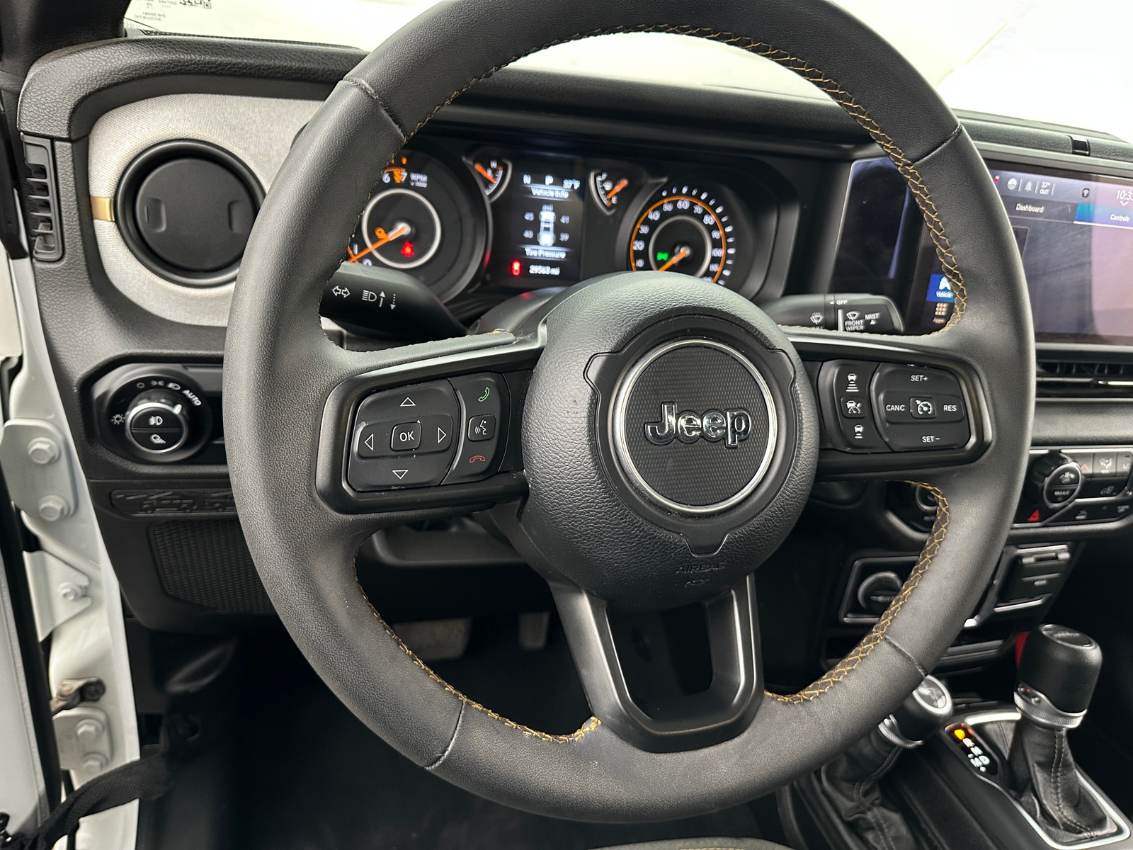 Thumbnail: 2025 Jeep Gladiator - 5