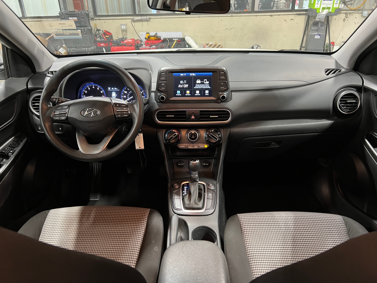 Thumbnail: 2018 Hyundai Kona - 3