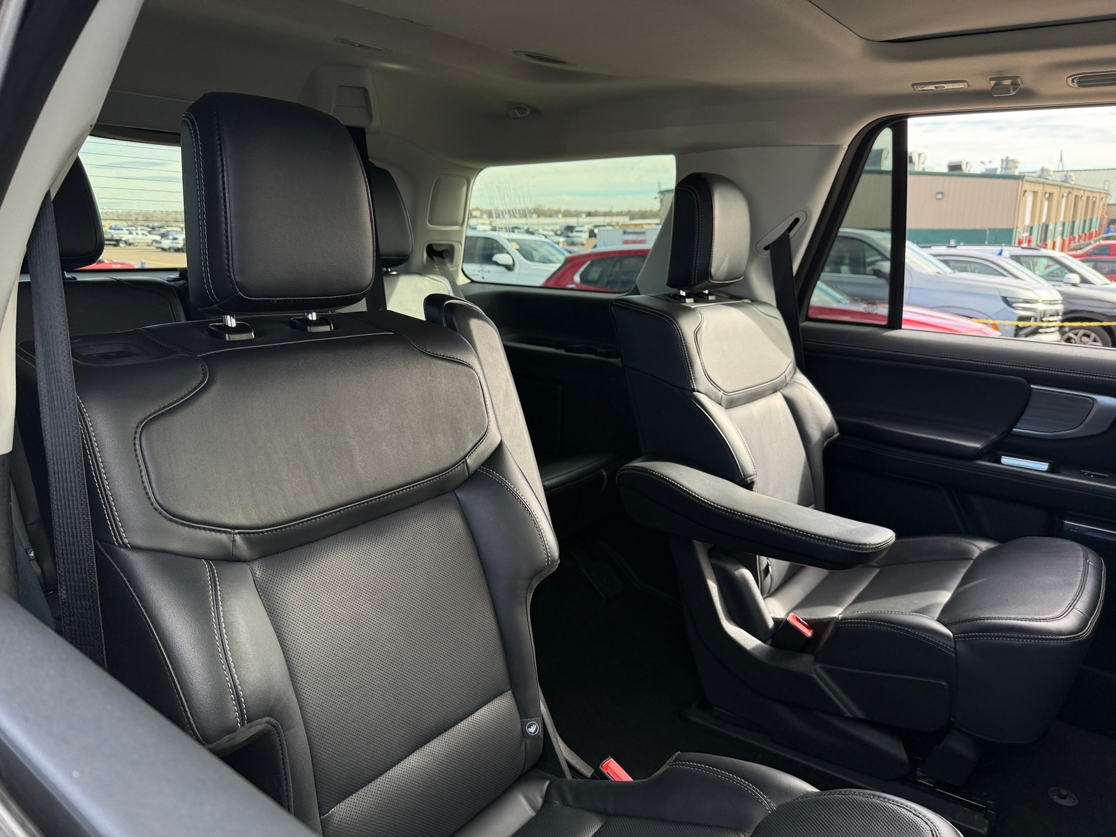 Thumbnail: 2025 Ford Expedition - 4