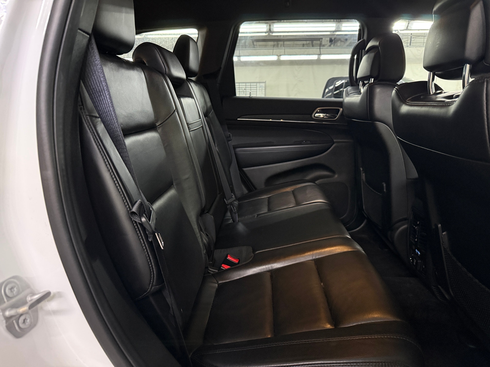 Thumbnail: 2018 Jeep Grand Cherokee - 5