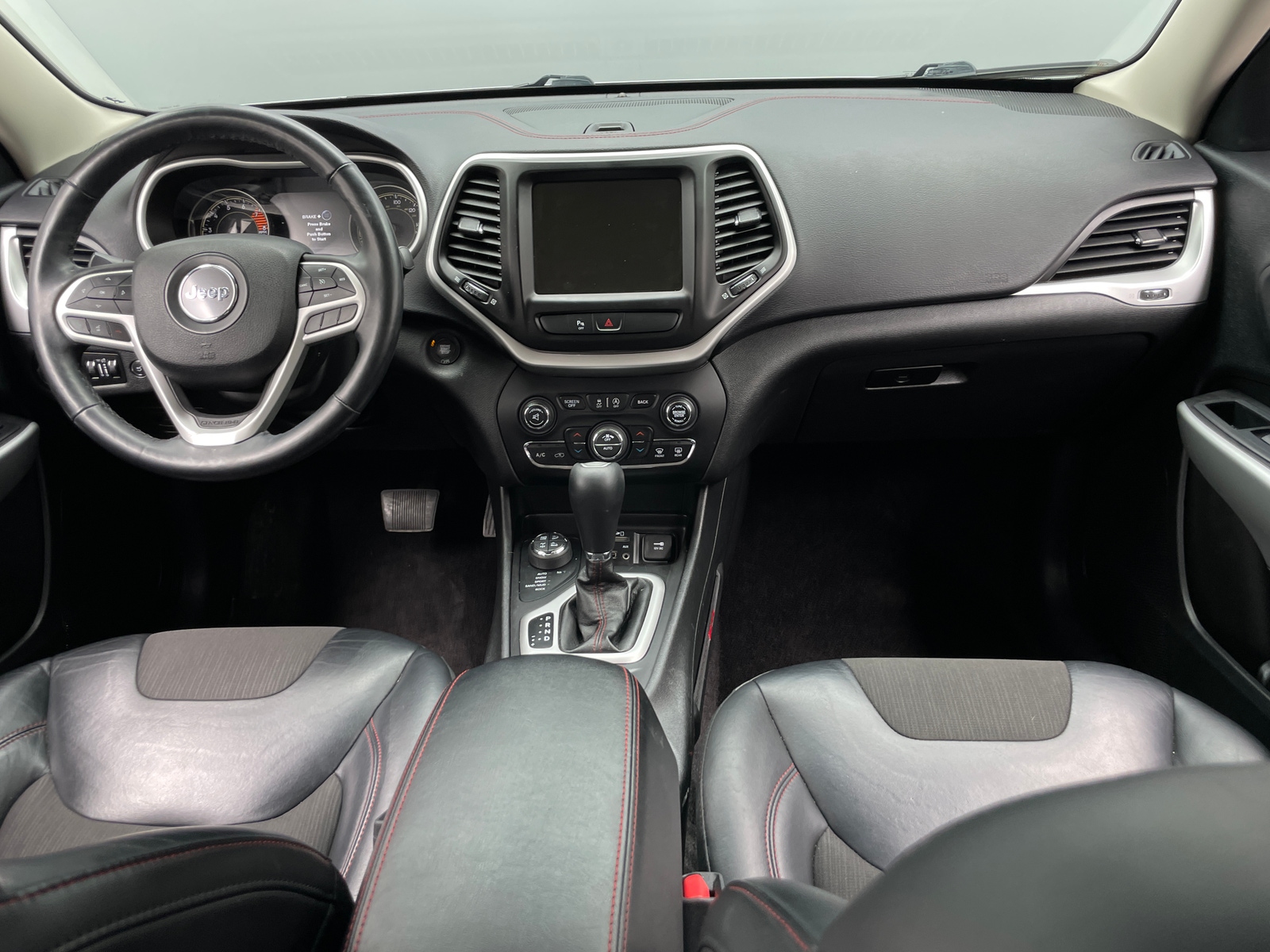 Thumbnail: 2018 Jeep Cherokee - 3