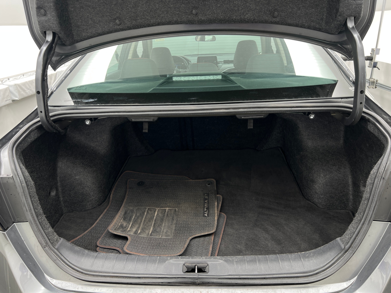 Thumbnail: 2025 Nissan Altima - 7