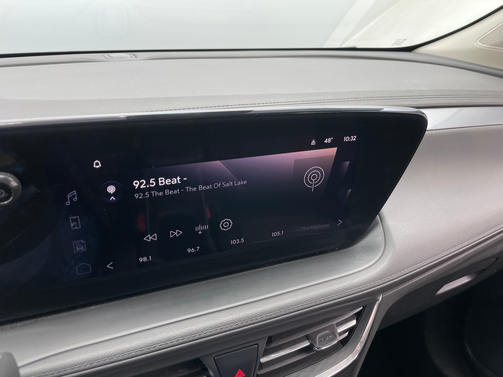 Thumbnail: 2025 Buick Encore GX - 4