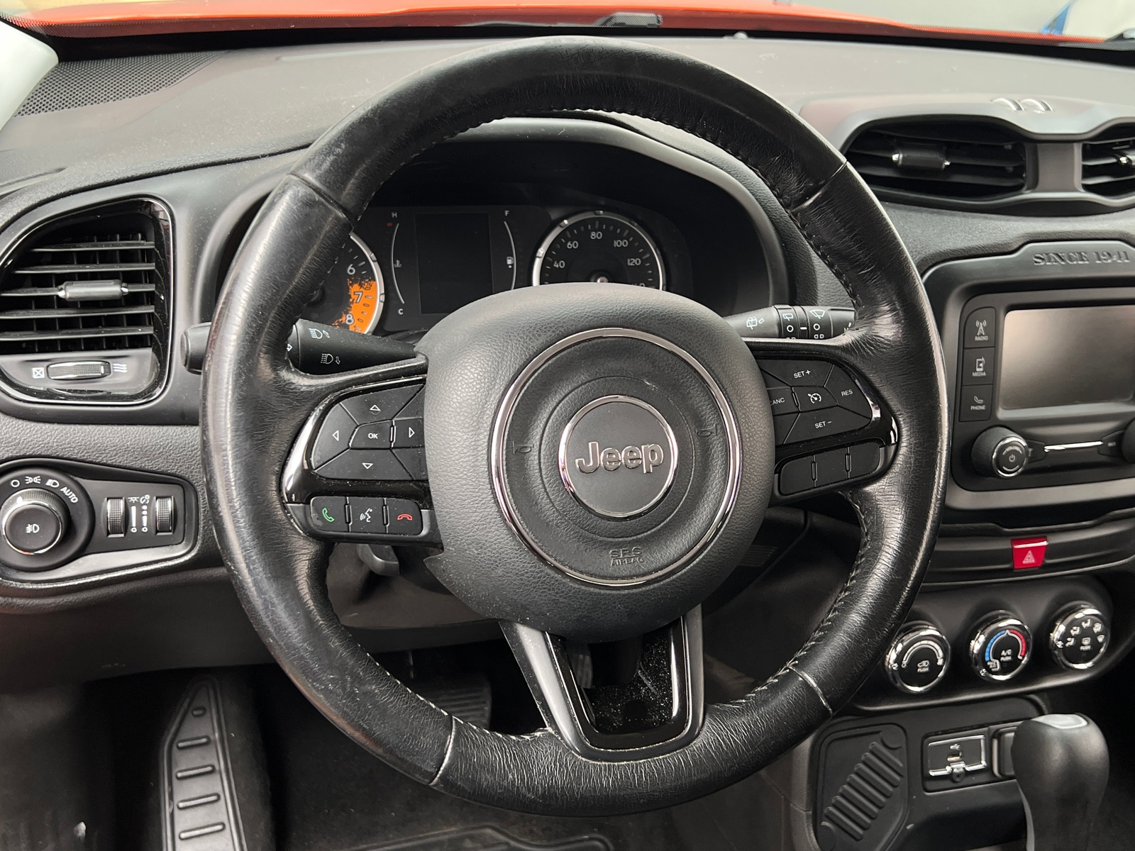 Thumbnail: 2017 Jeep Renegade - 5