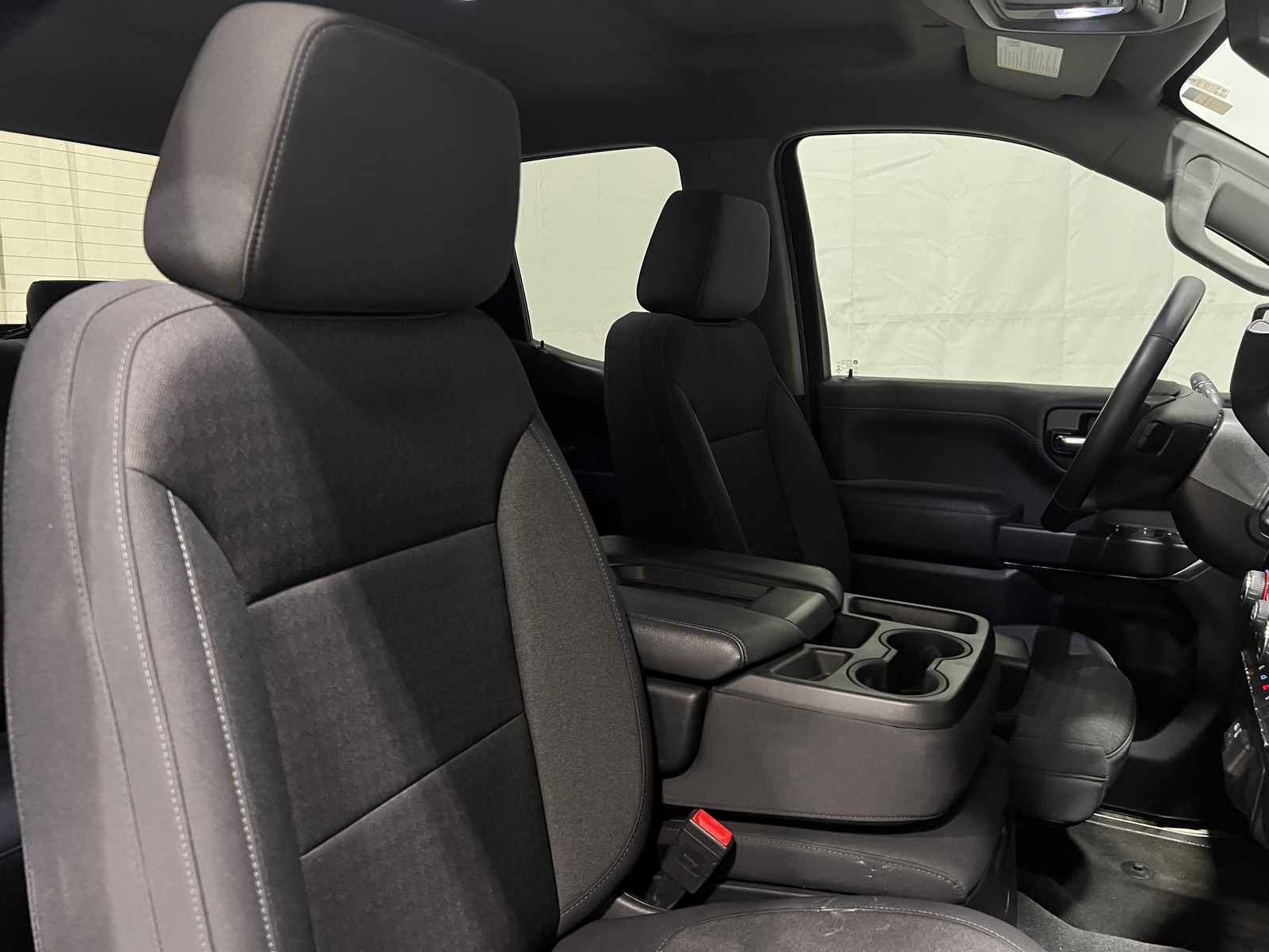 Thumbnail: 2020 Chevrolet Silverado 1500 - 2