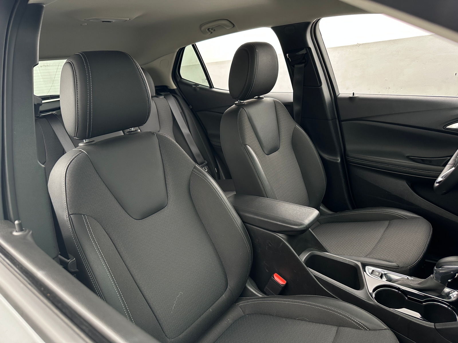 Thumbnail: 2025 Buick Encore GX - 2