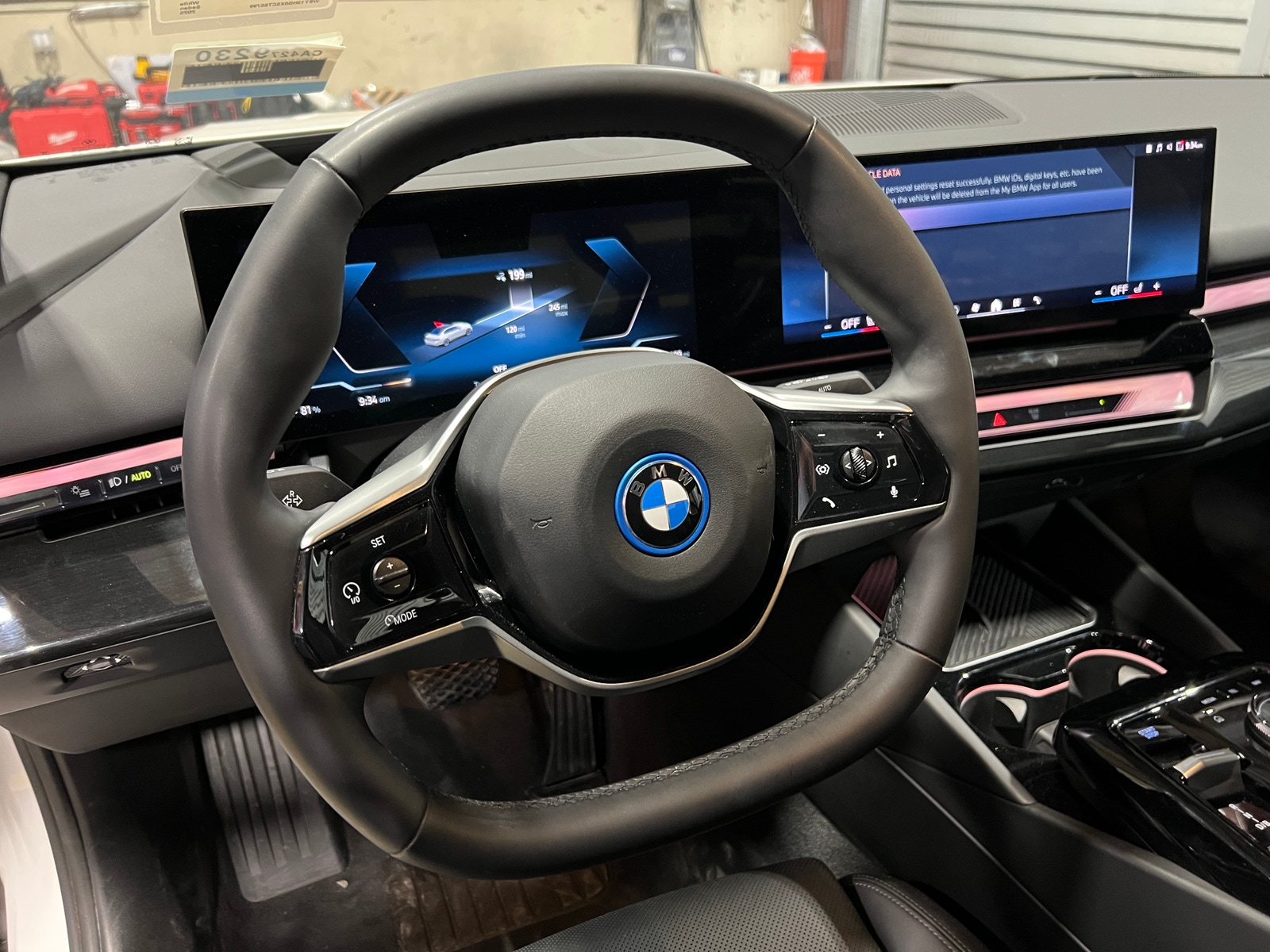 Thumbnail: 2025 BMW i5 - 4