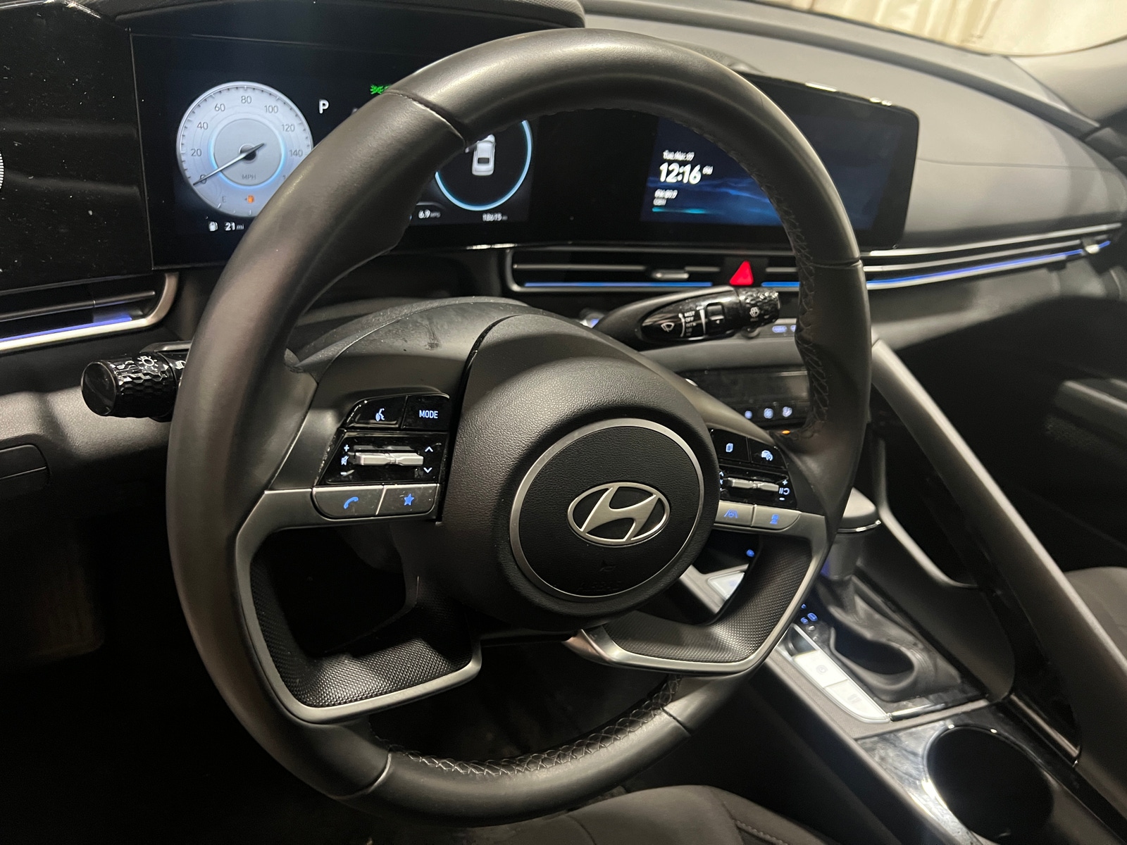 Thumbnail: 2025 Hyundai Elantra - 5