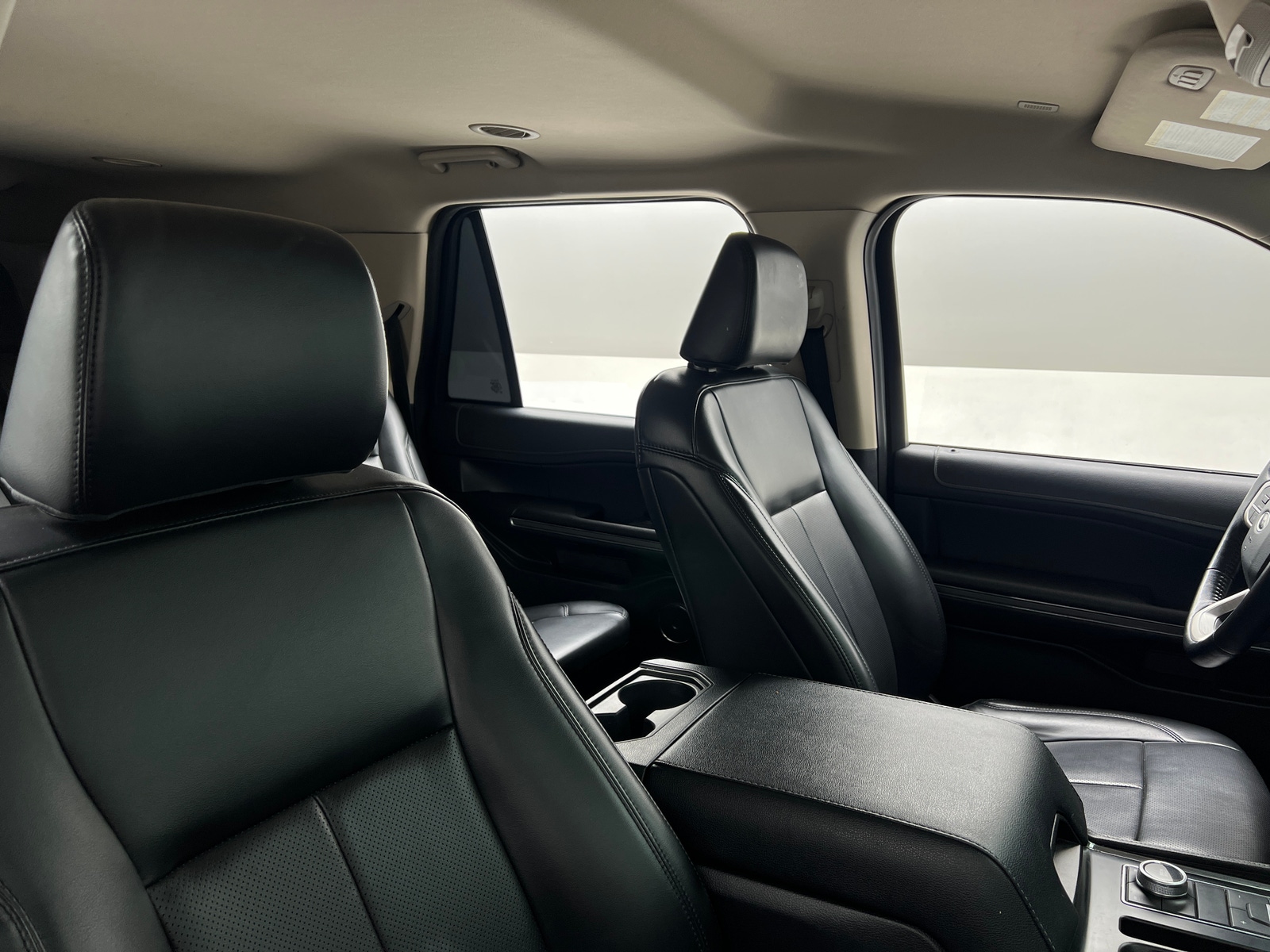 Thumbnail: 2022 Ford Expedition MAX - 2