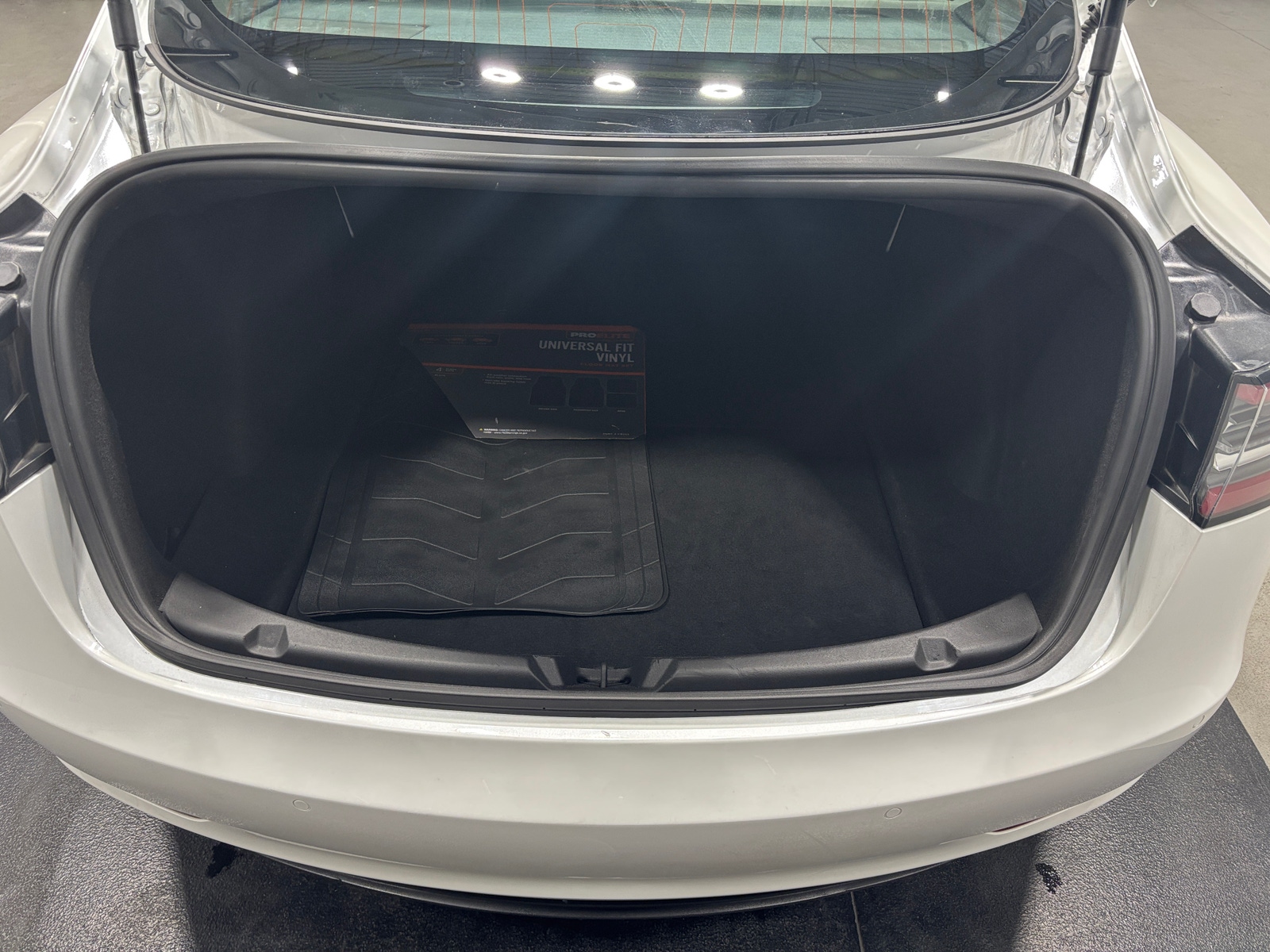 Thumbnail: 2020 Tesla Model 3 - 6