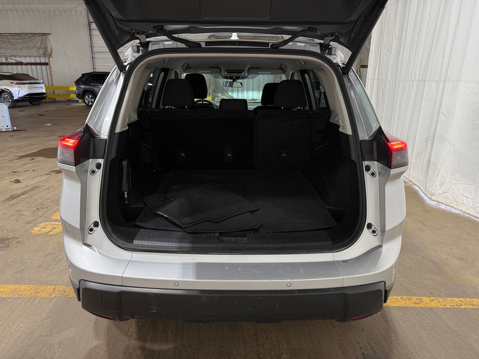 Thumbnail: 2025 Nissan Rogue - 7