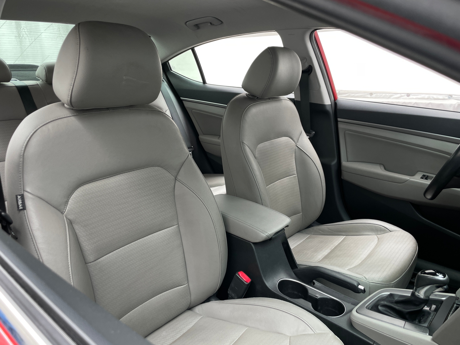 Thumbnail: 2017 Hyundai Elantra - 2