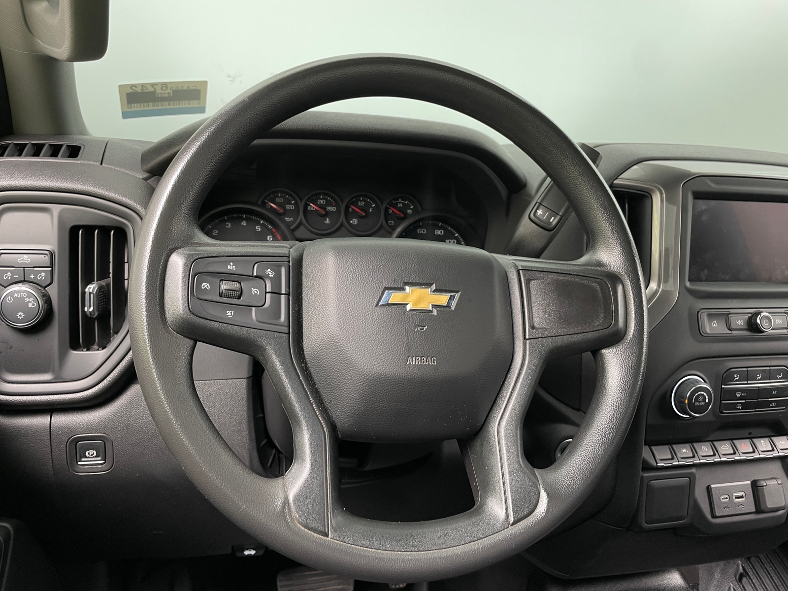 Thumbnail: 2024 Chevrolet Silverado 1500 - 5