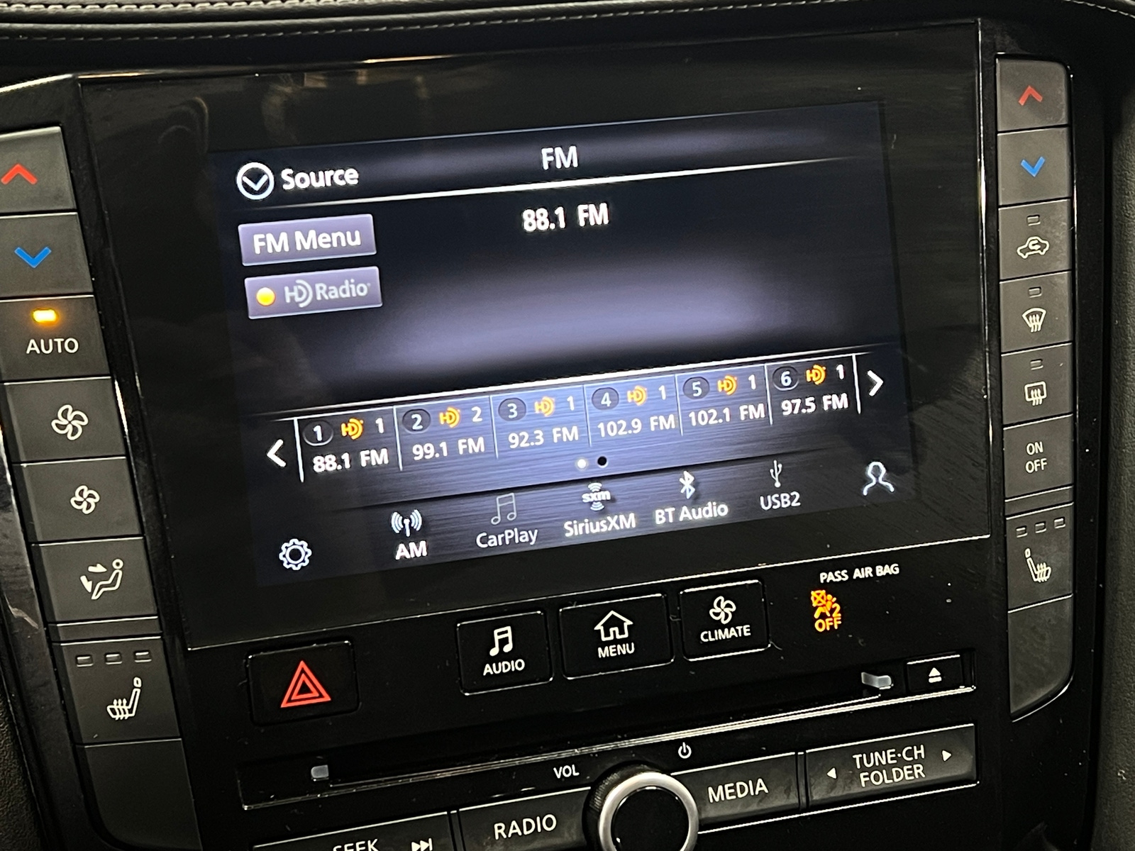 Thumbnail: 2020 INFINITI QX50 - 3