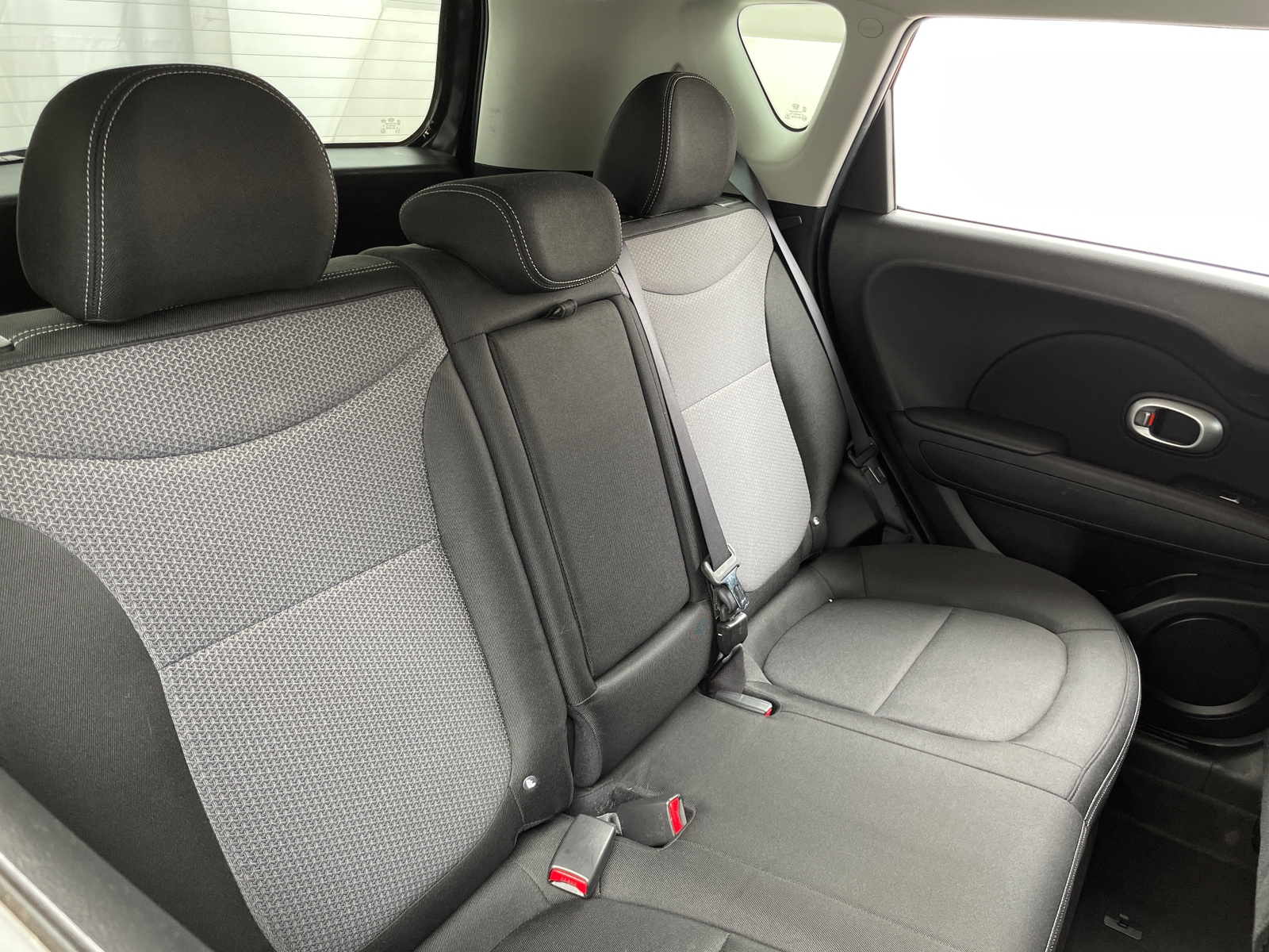 Thumbnail: 2017 Kia Soul - 6