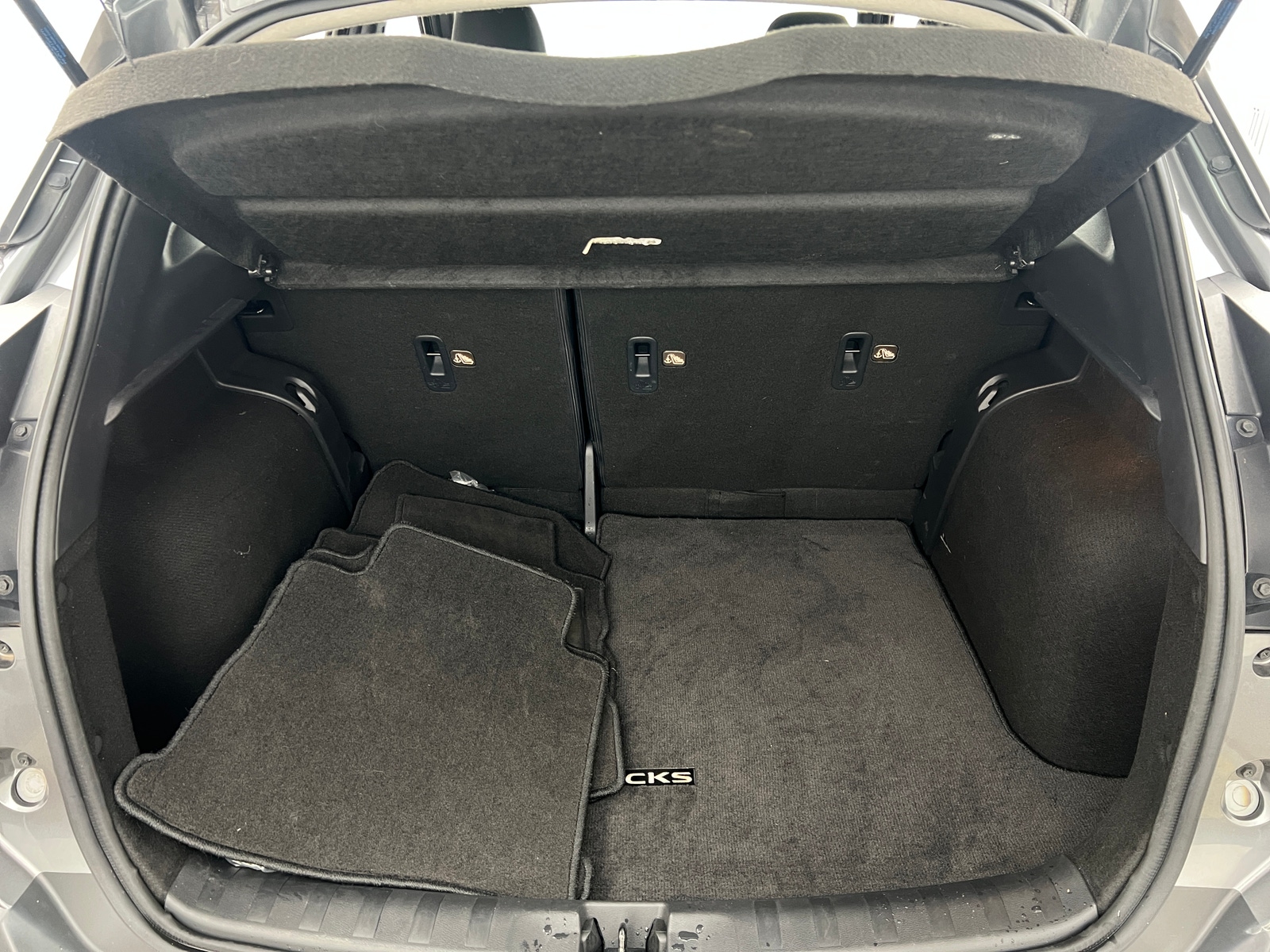 Thumbnail: 2019 Nissan Kicks - 7