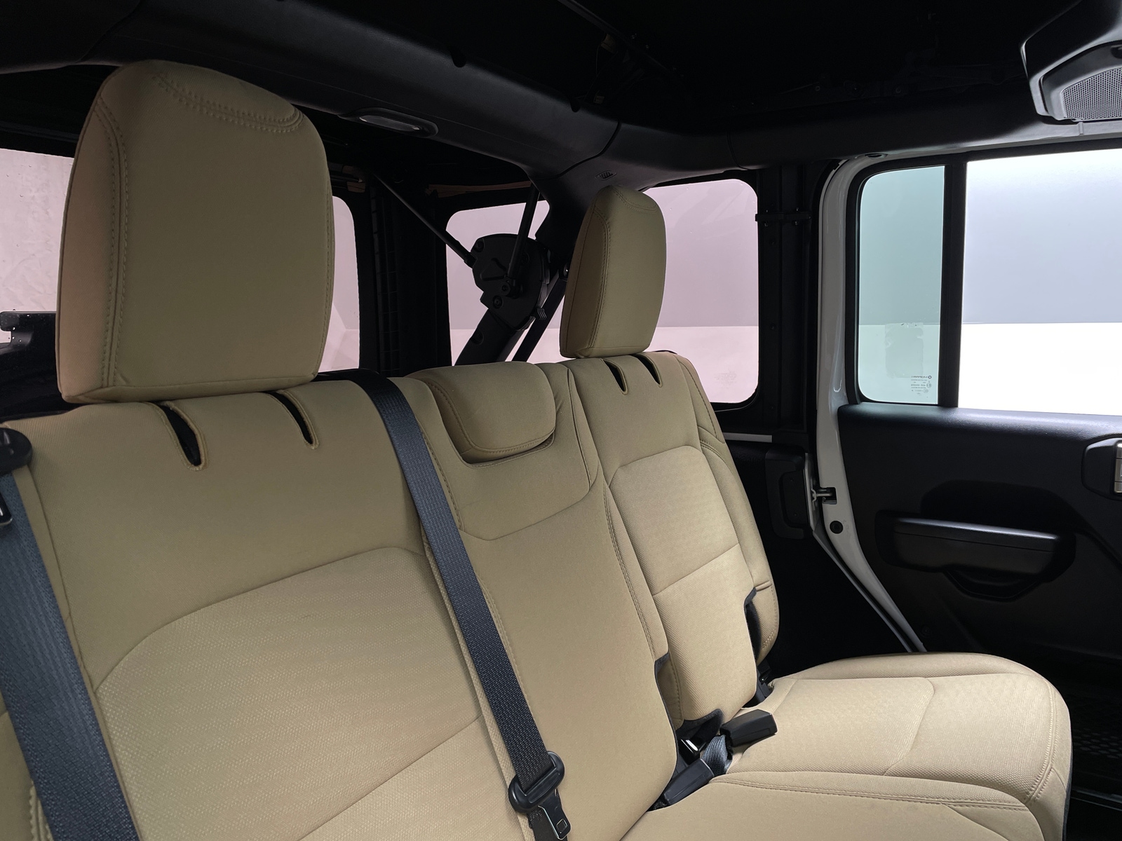 Thumbnail: 2021 Jeep Wrangler - 6