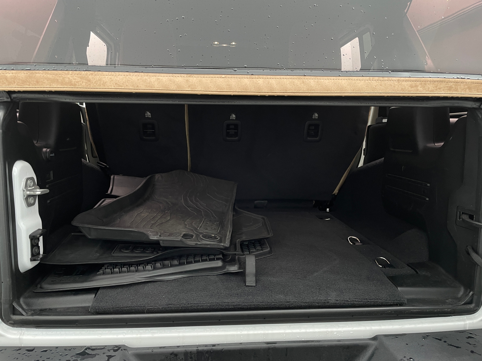 Thumbnail: 2021 Jeep Wrangler - 7