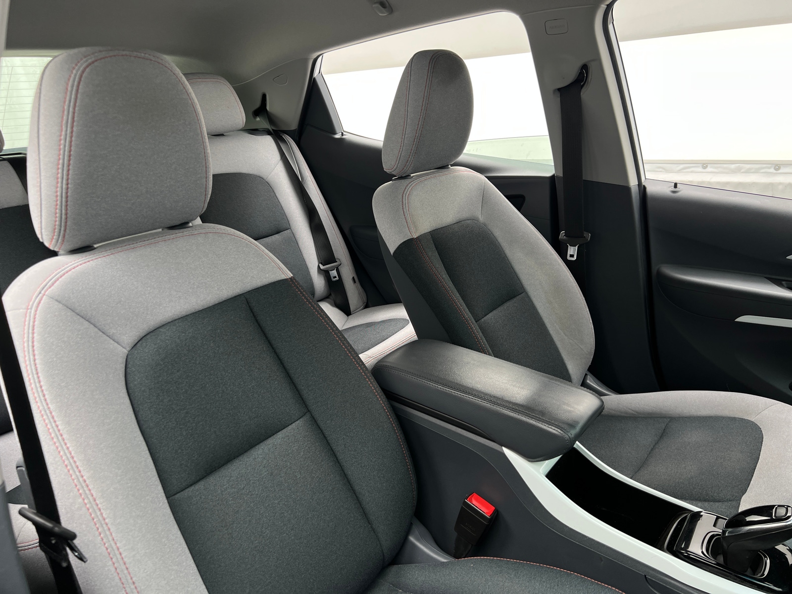 Thumbnail: 2021 Chevrolet Bolt EV - 2