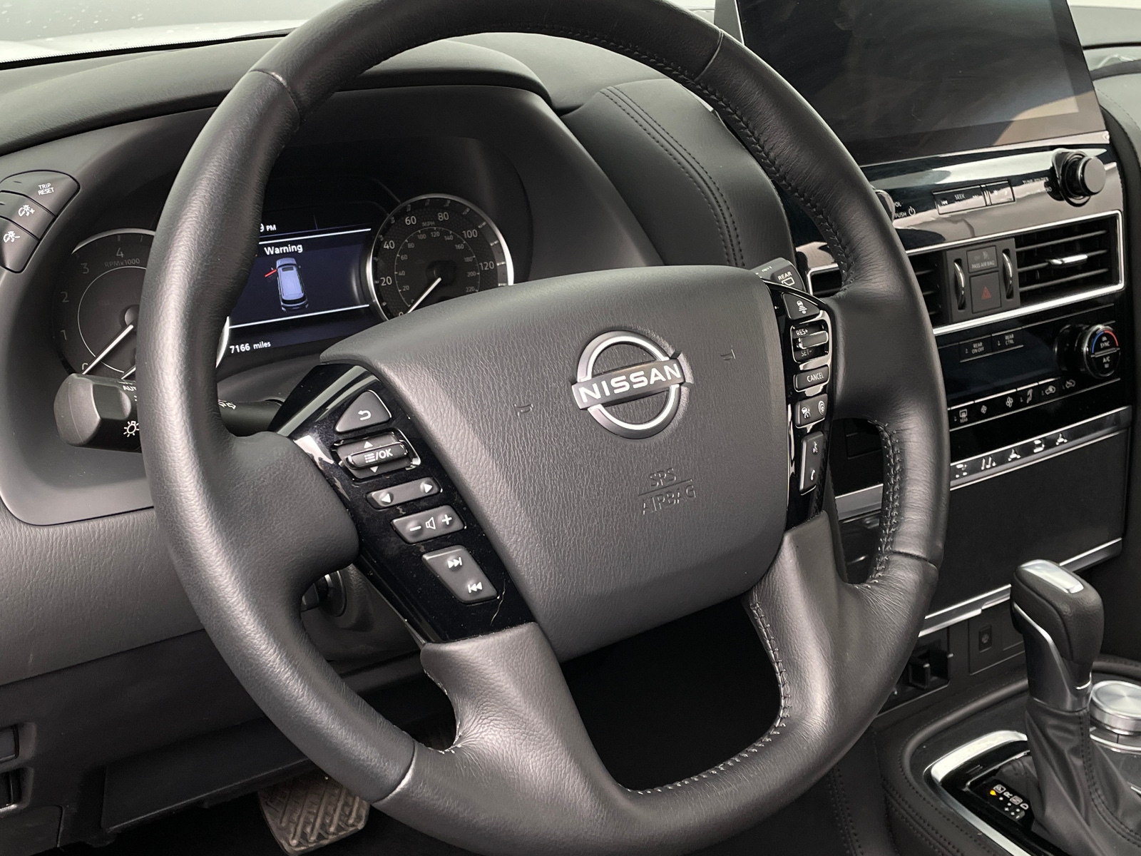 Thumbnail: 2024 Nissan Armada - 4