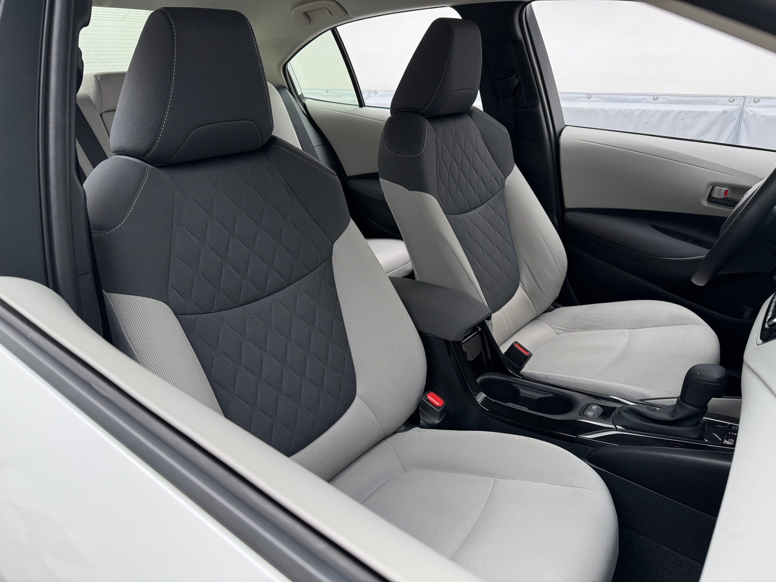 Thumbnail: 2022 Toyota Corolla - 2