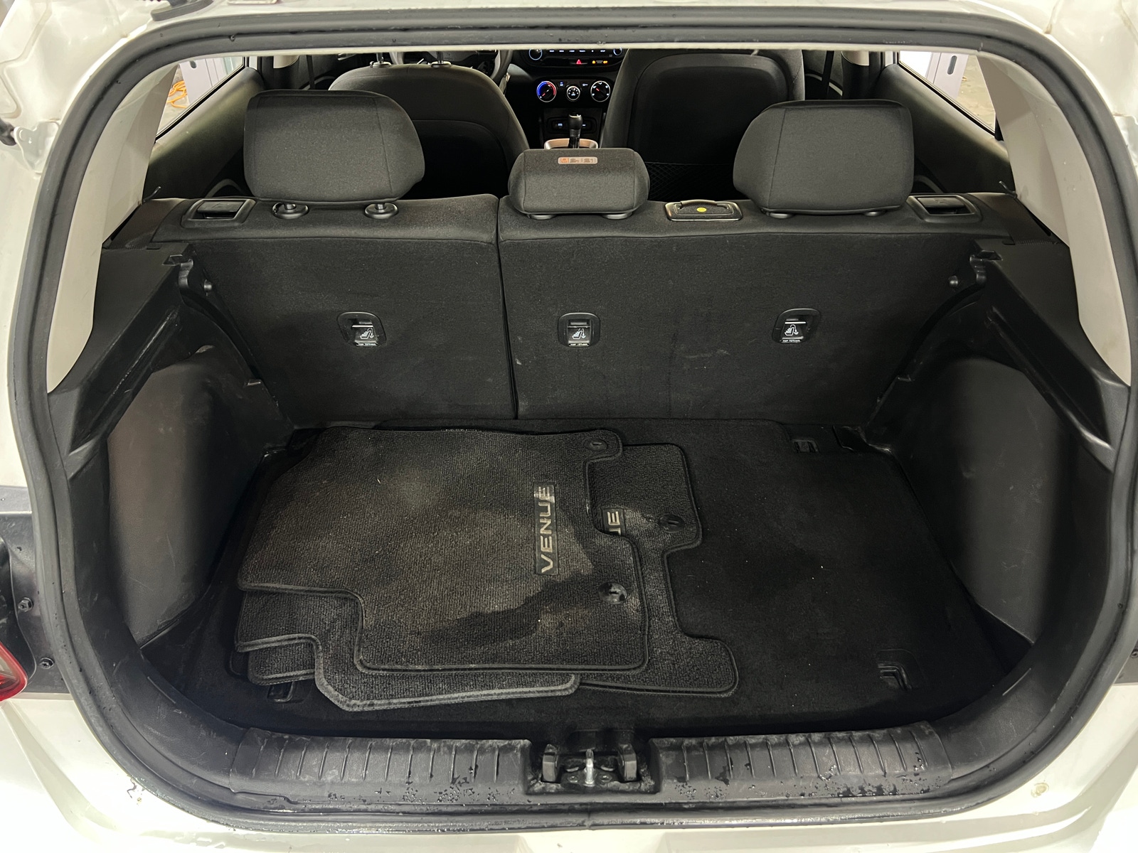 Thumbnail: 2024 Hyundai Venue - 7