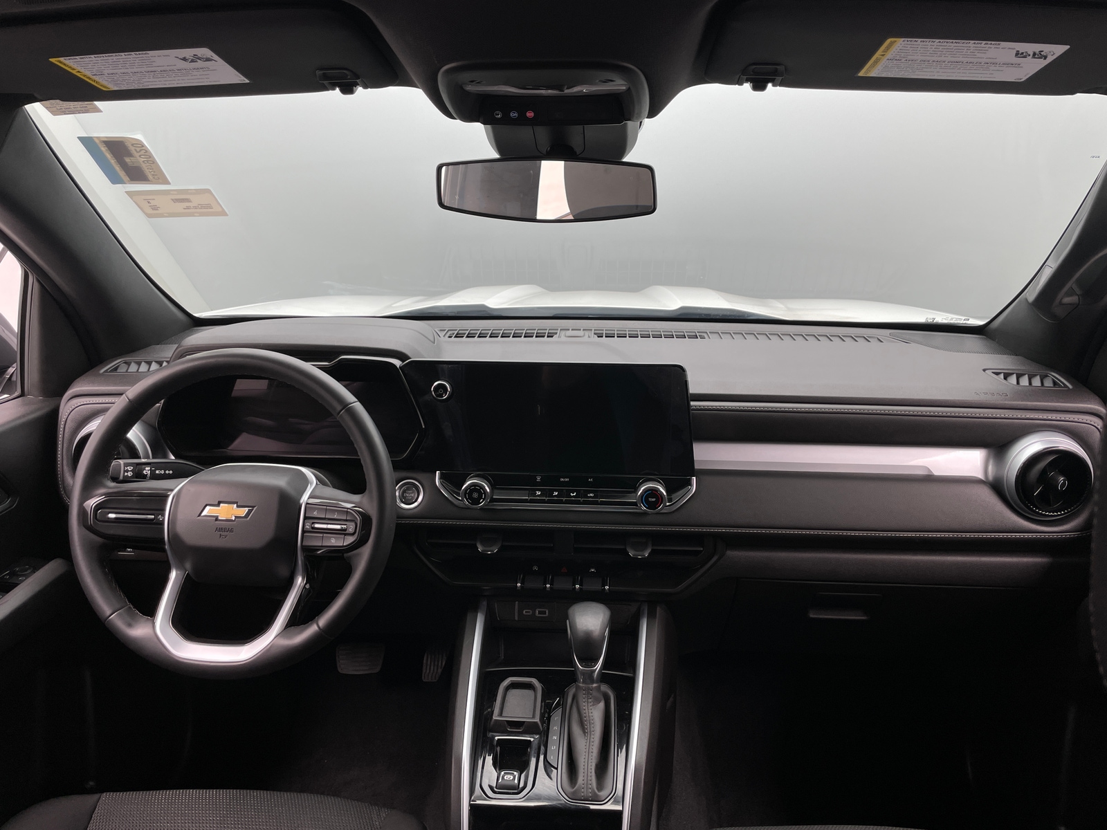 Thumbnail: 2024 Chevrolet Colorado - 3