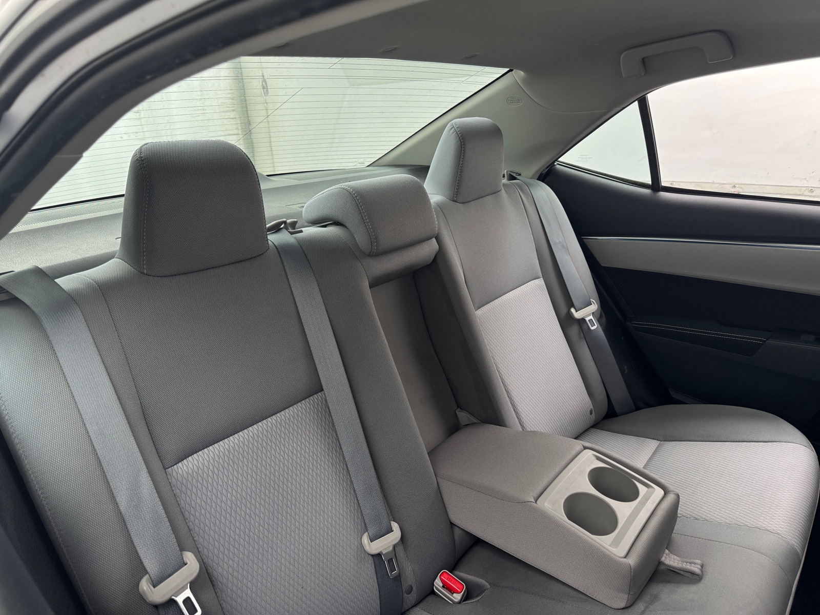 Thumbnail: 2015 Toyota Corolla - 6